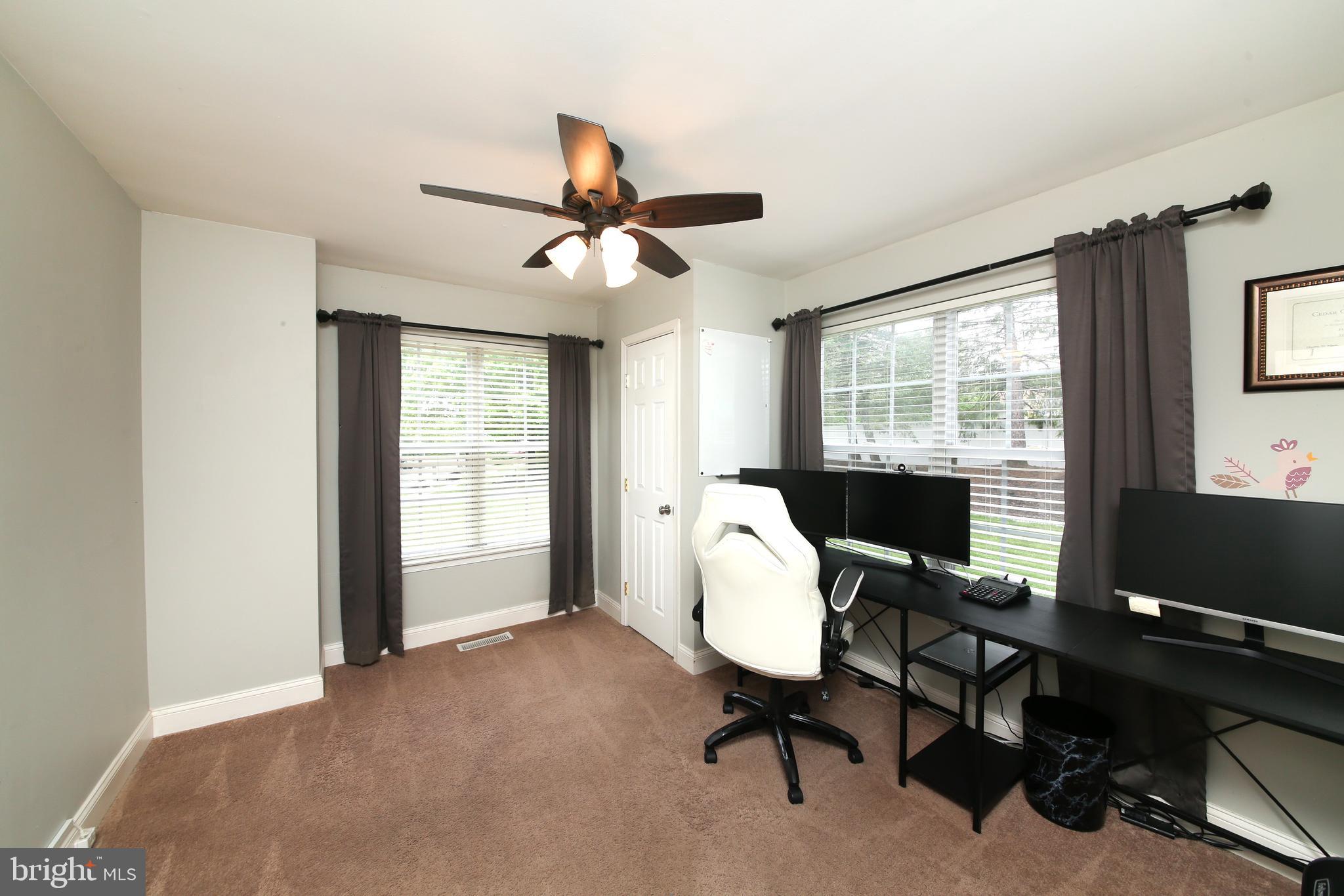 THE PINES AT PENNR - Residential