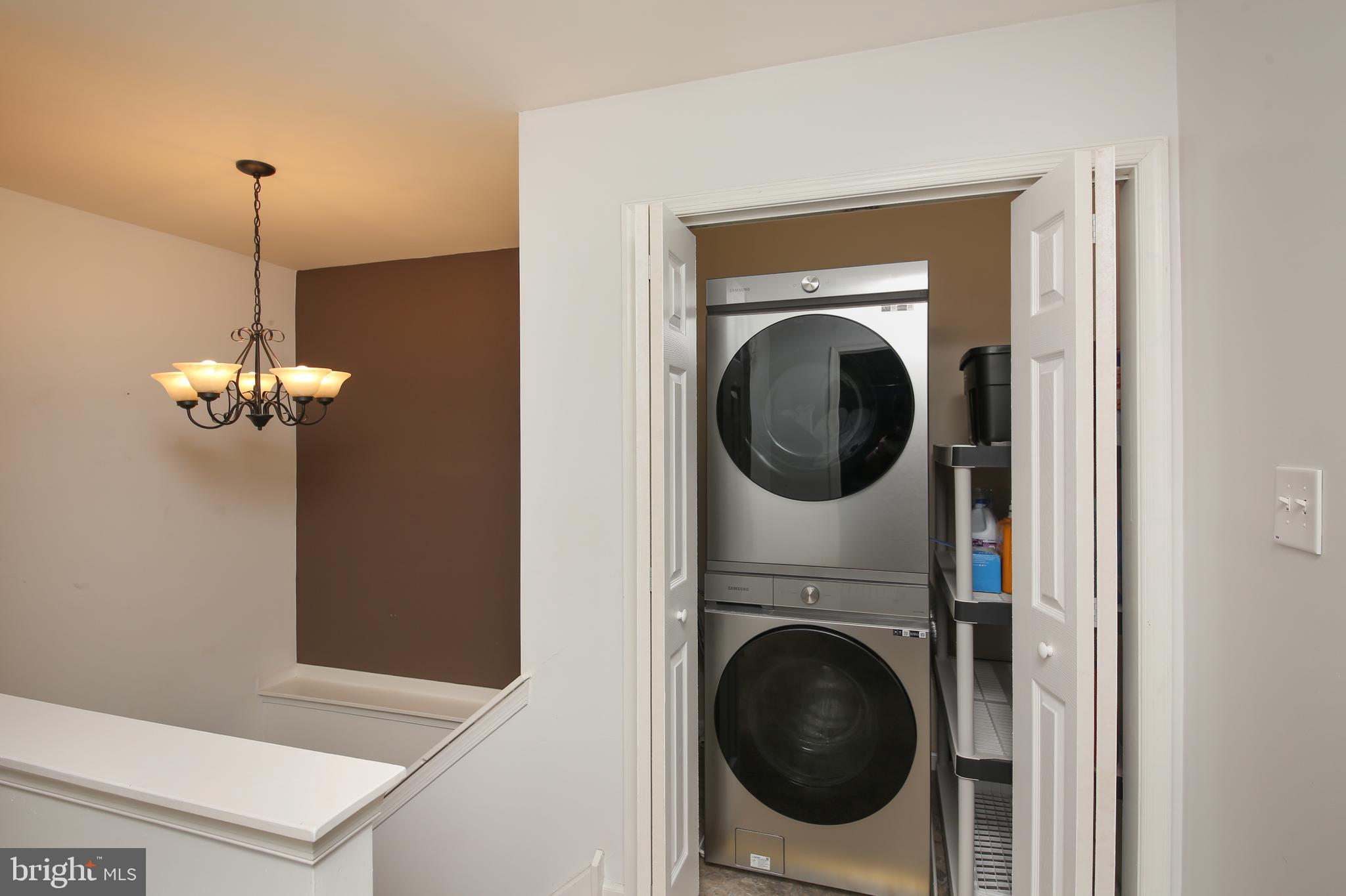 THE PINES AT PENNR - Residential