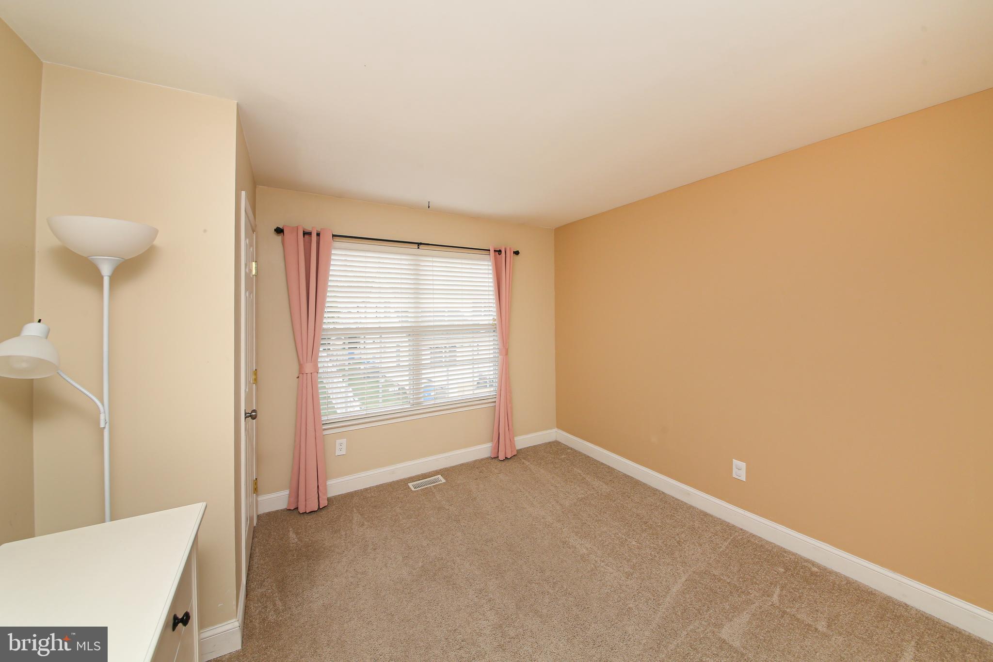 THE PINES AT PENNR - Residential