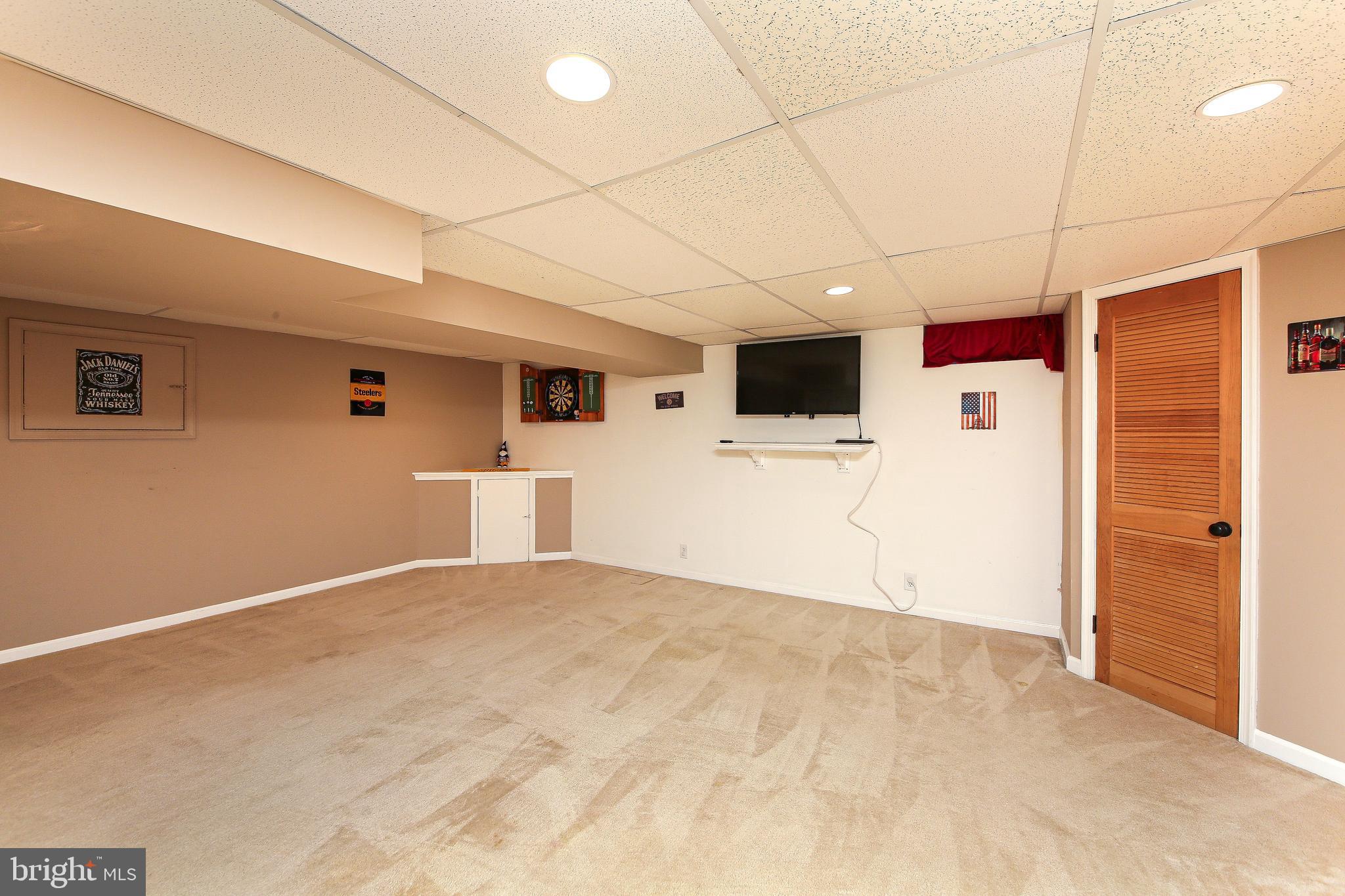 THE PINES AT PENNR - Residential