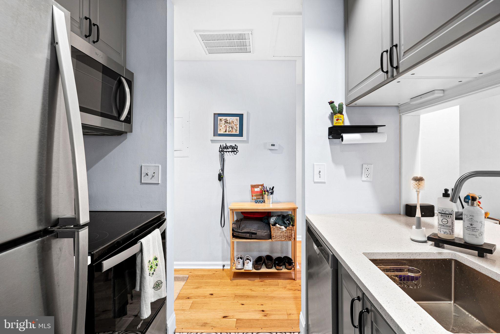 FAIRMOUNT - Residential