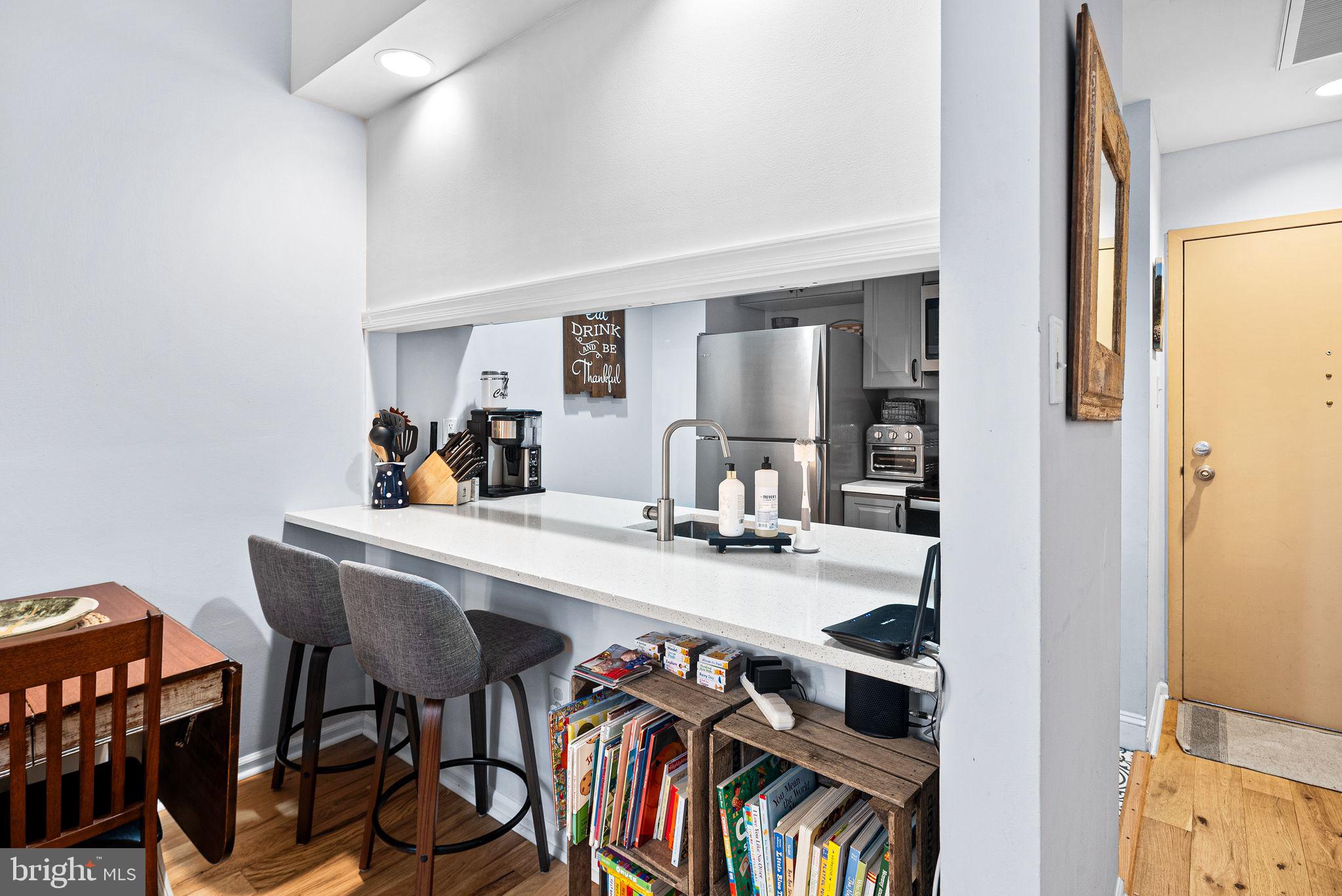 FAIRMOUNT - Residential