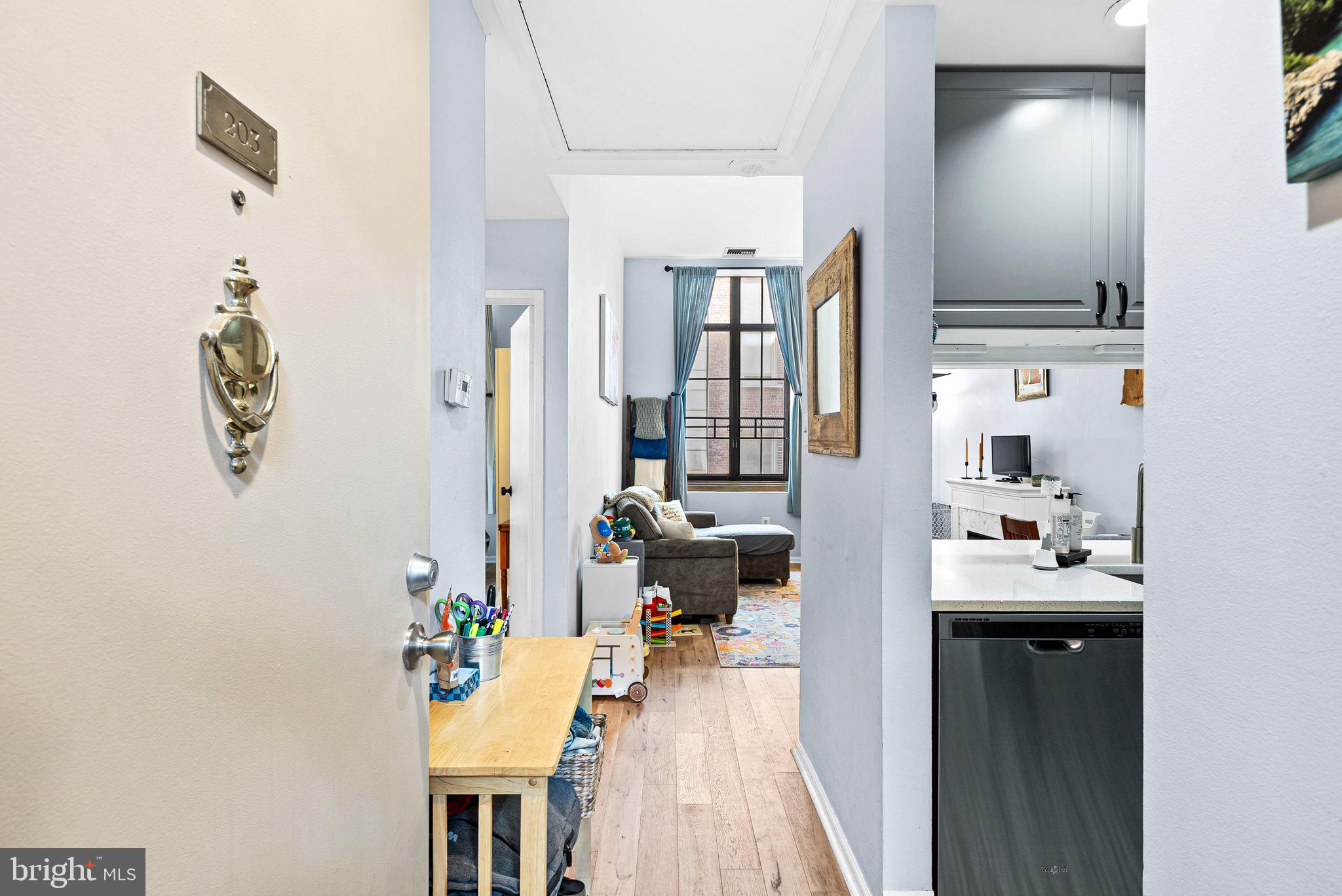 FAIRMOUNT - Residential