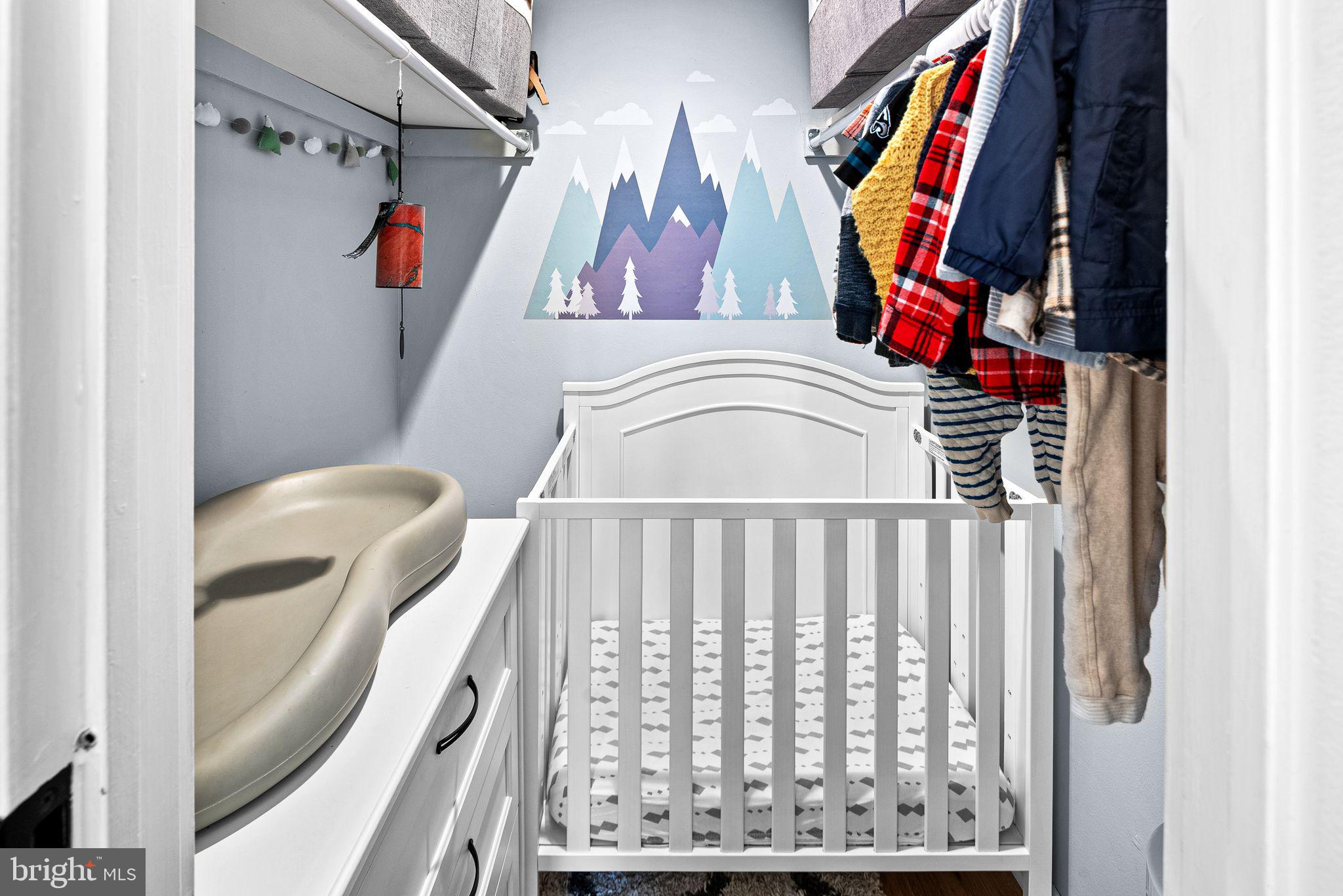 FAIRMOUNT - Residential