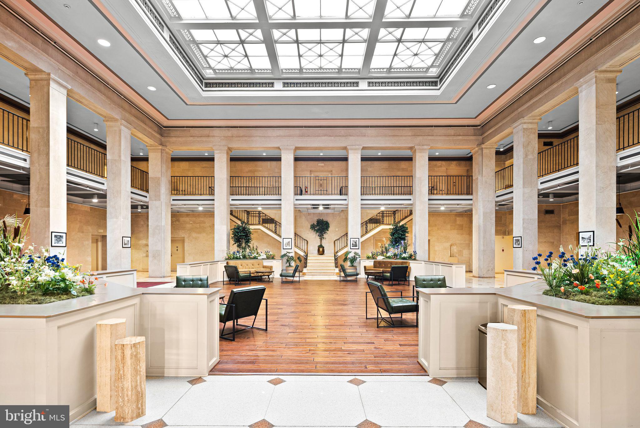 FAIRMOUNT - Residential