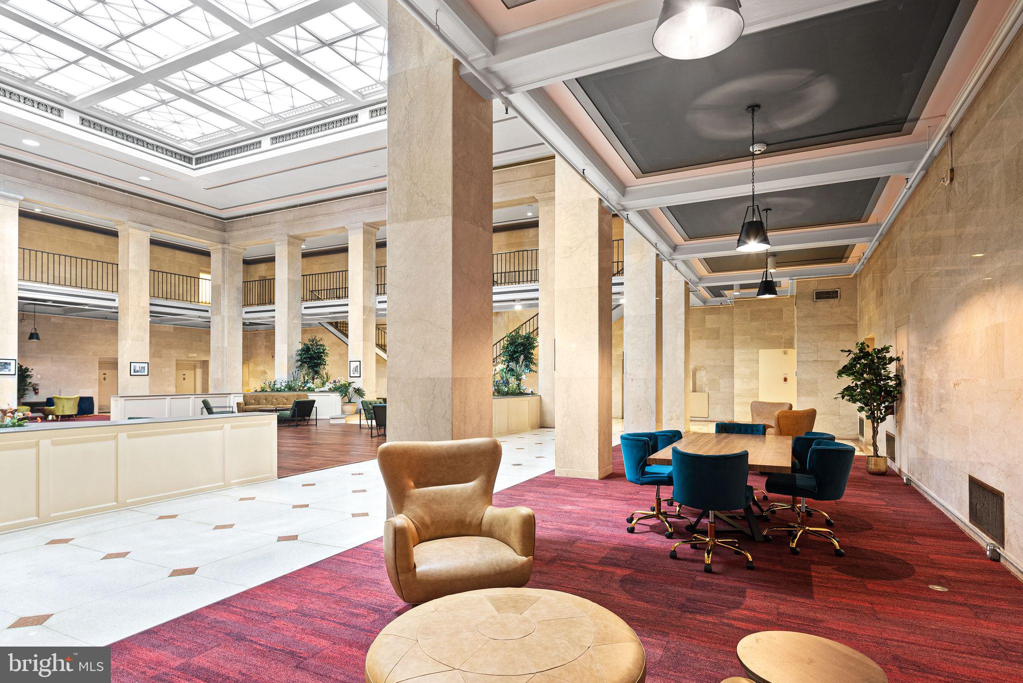 FAIRMOUNT - Residential