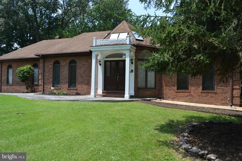 8652 TUTTLE ROAD SPRINGFIELD VA 22152