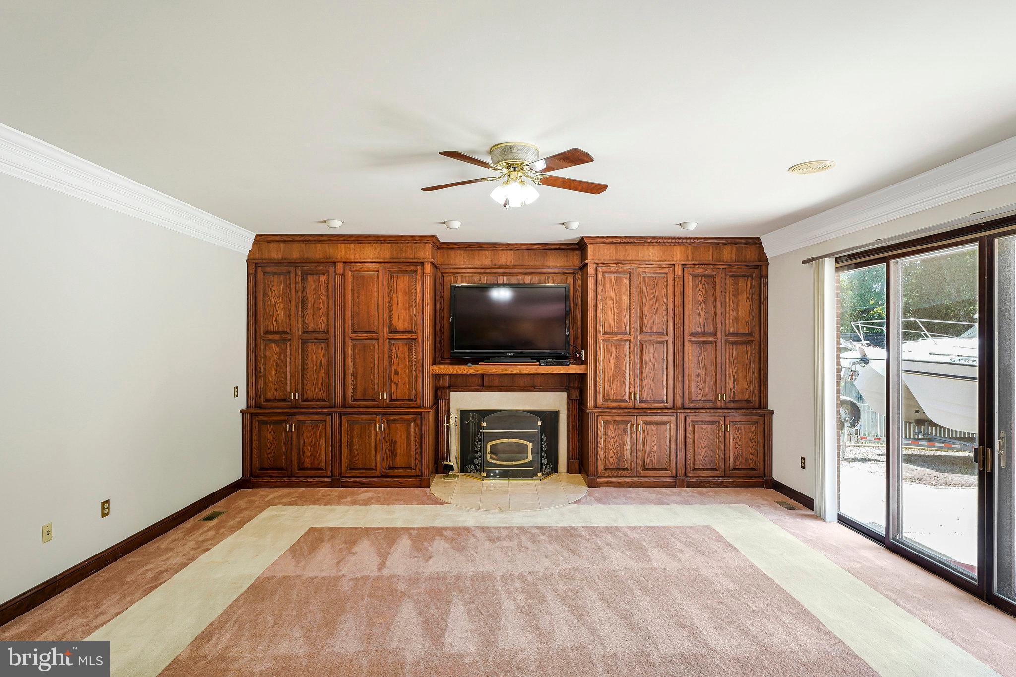 8652 TUTTLE ROAD