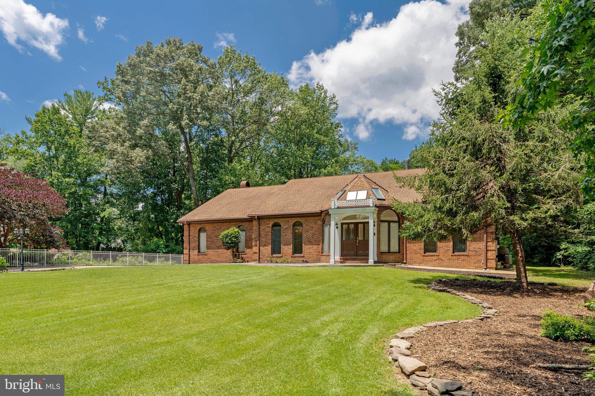 8652 TUTTLE ROAD
