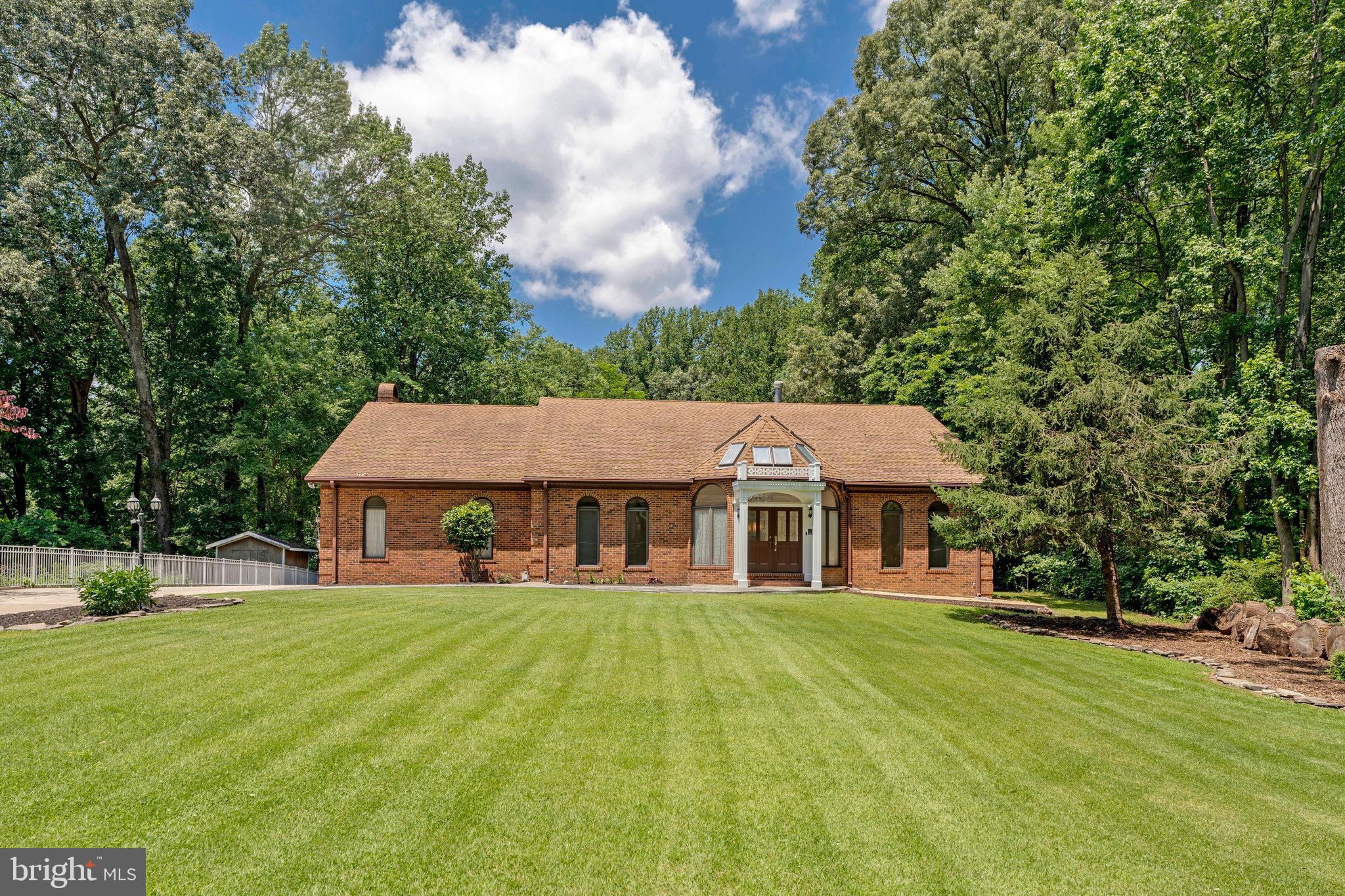 8652 TUTTLE ROAD