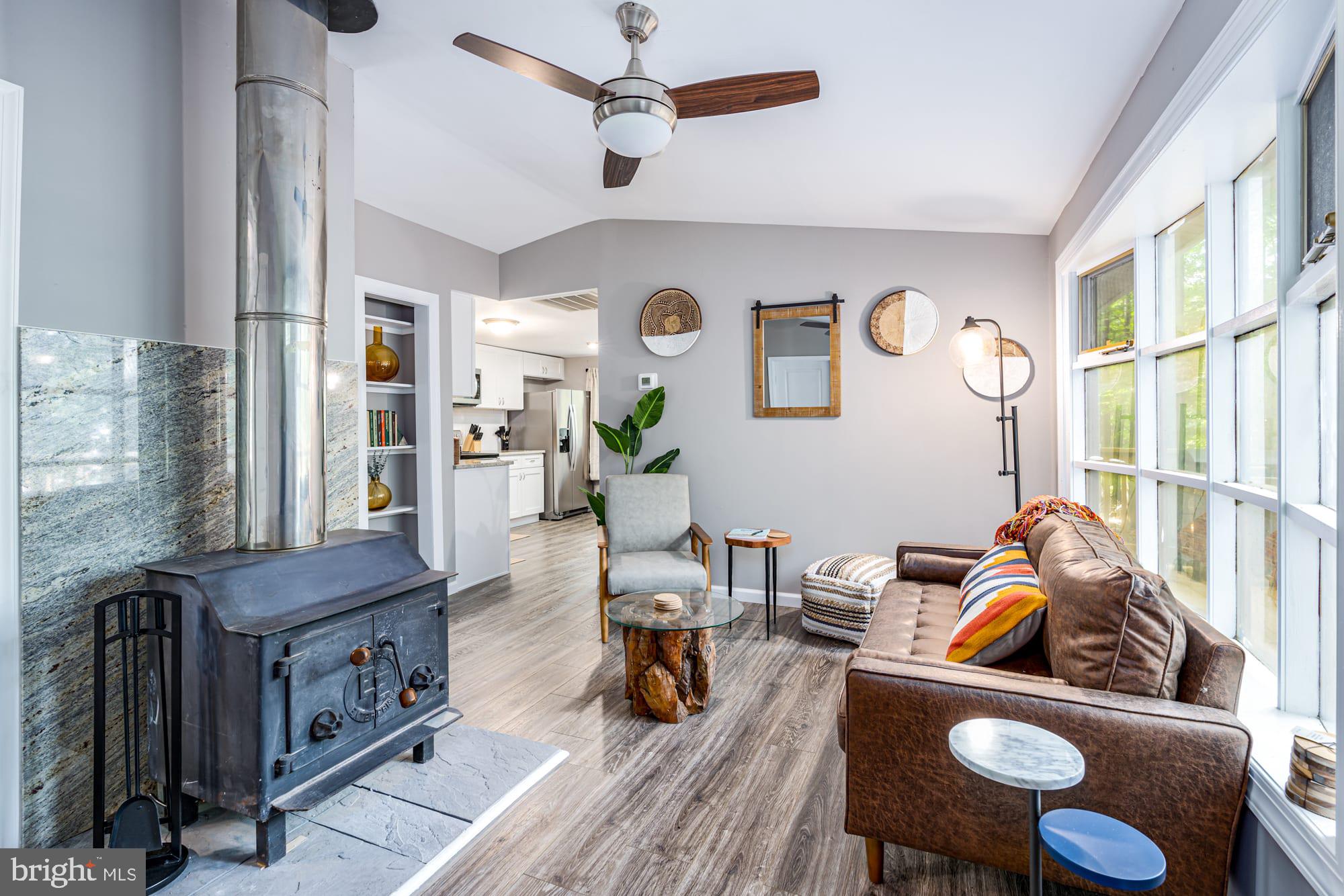 SLEEPY CREEK FARMS - Residential