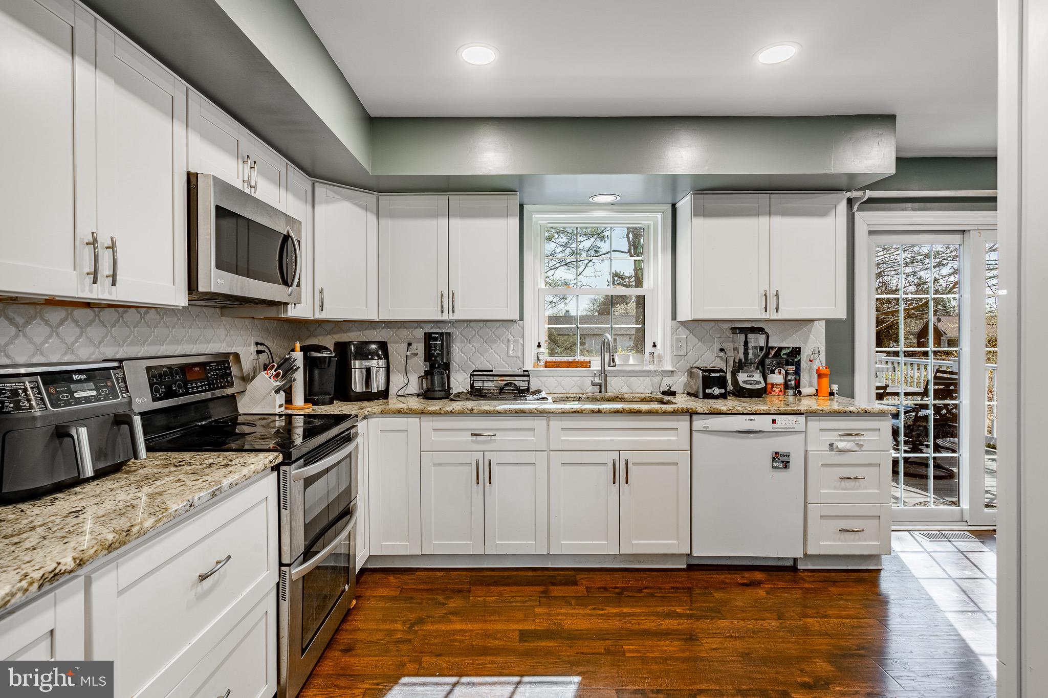 KIMBERTON KNOLL - Residential