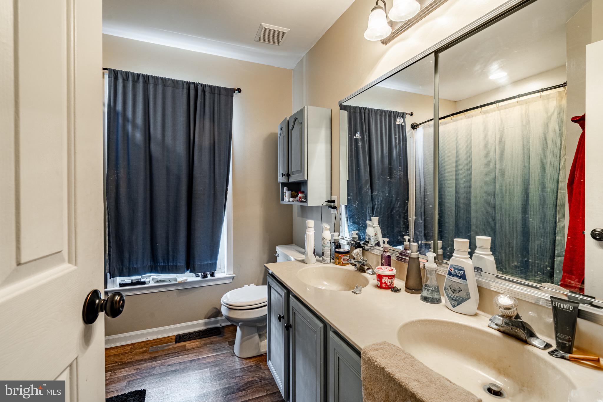 KIMBERTON KNOLL - Residential