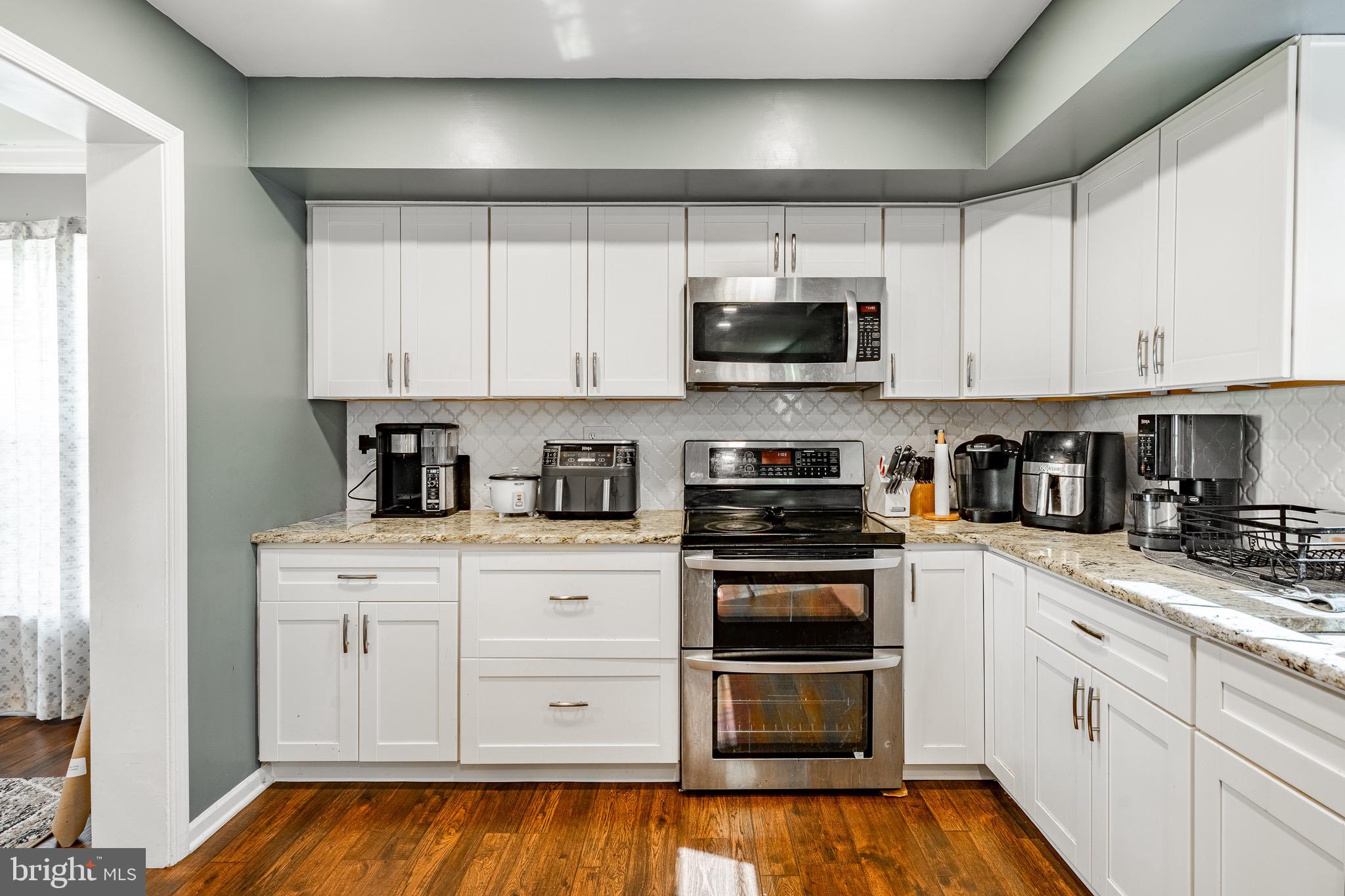 KIMBERTON KNOLL - Residential