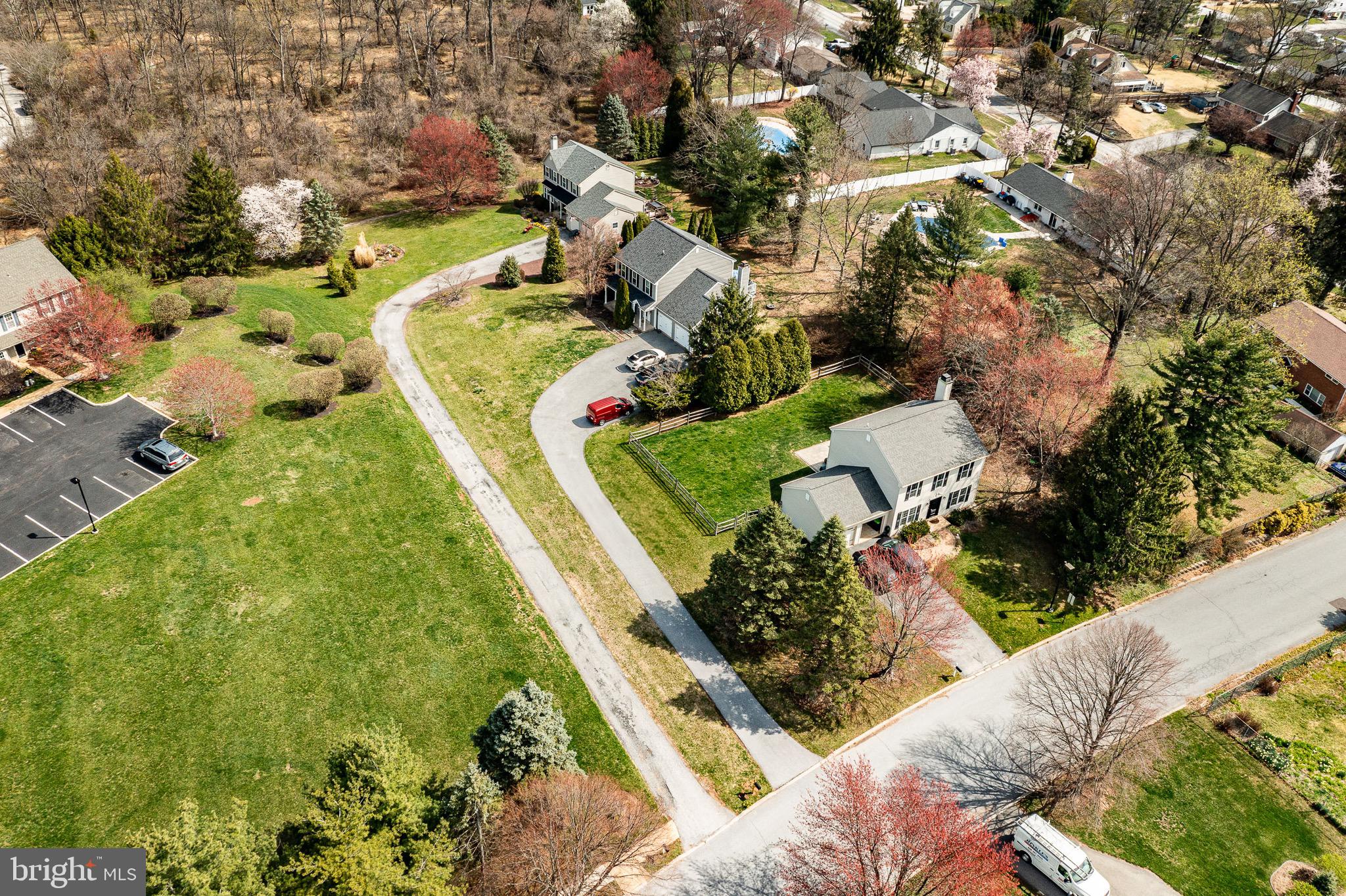 KIMBERTON KNOLL - Residential