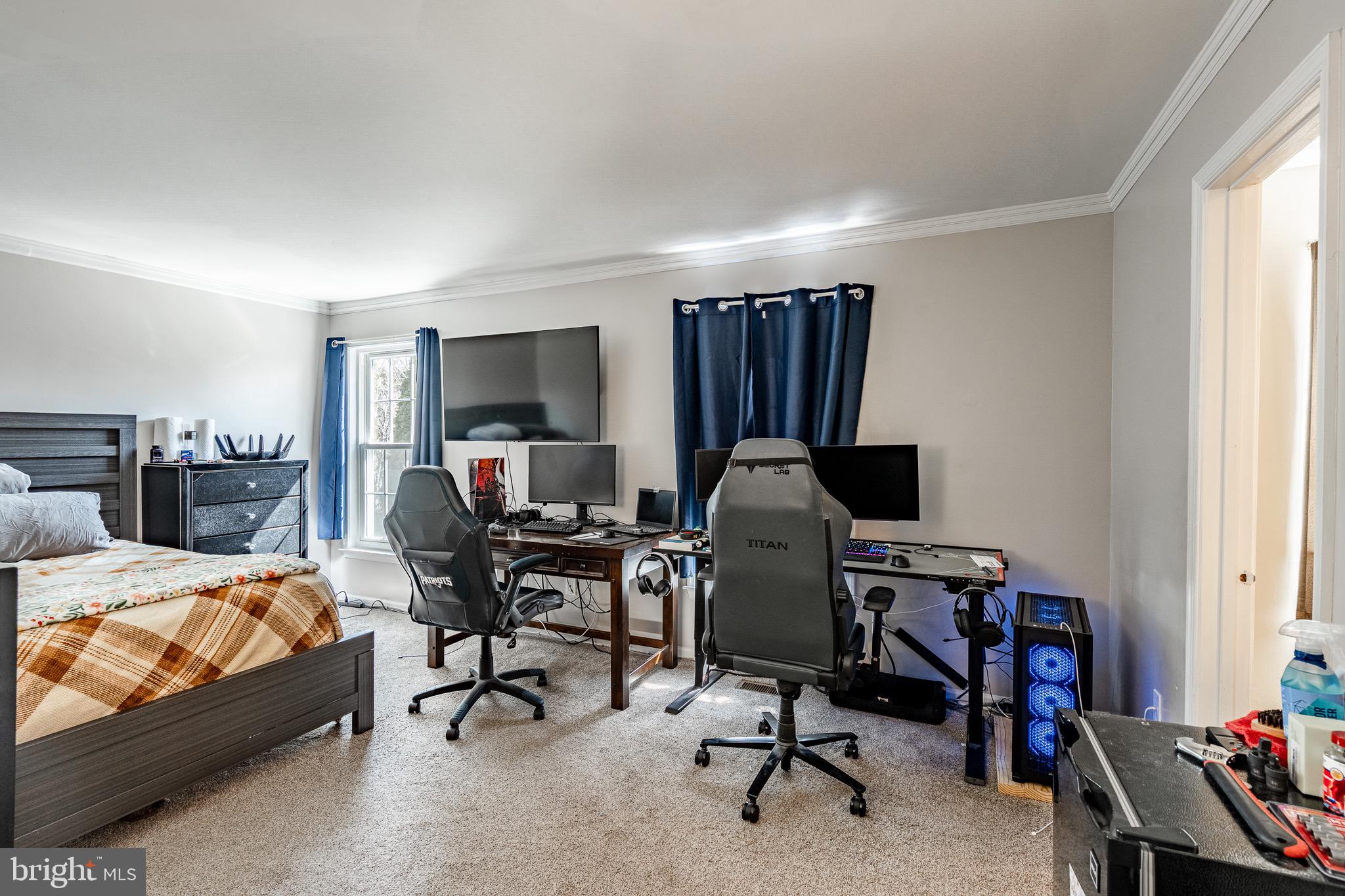 KIMBERTON KNOLL - Residential