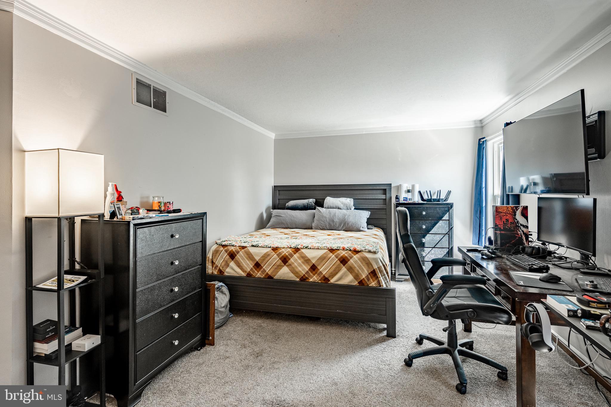 KIMBERTON KNOLL - Residential