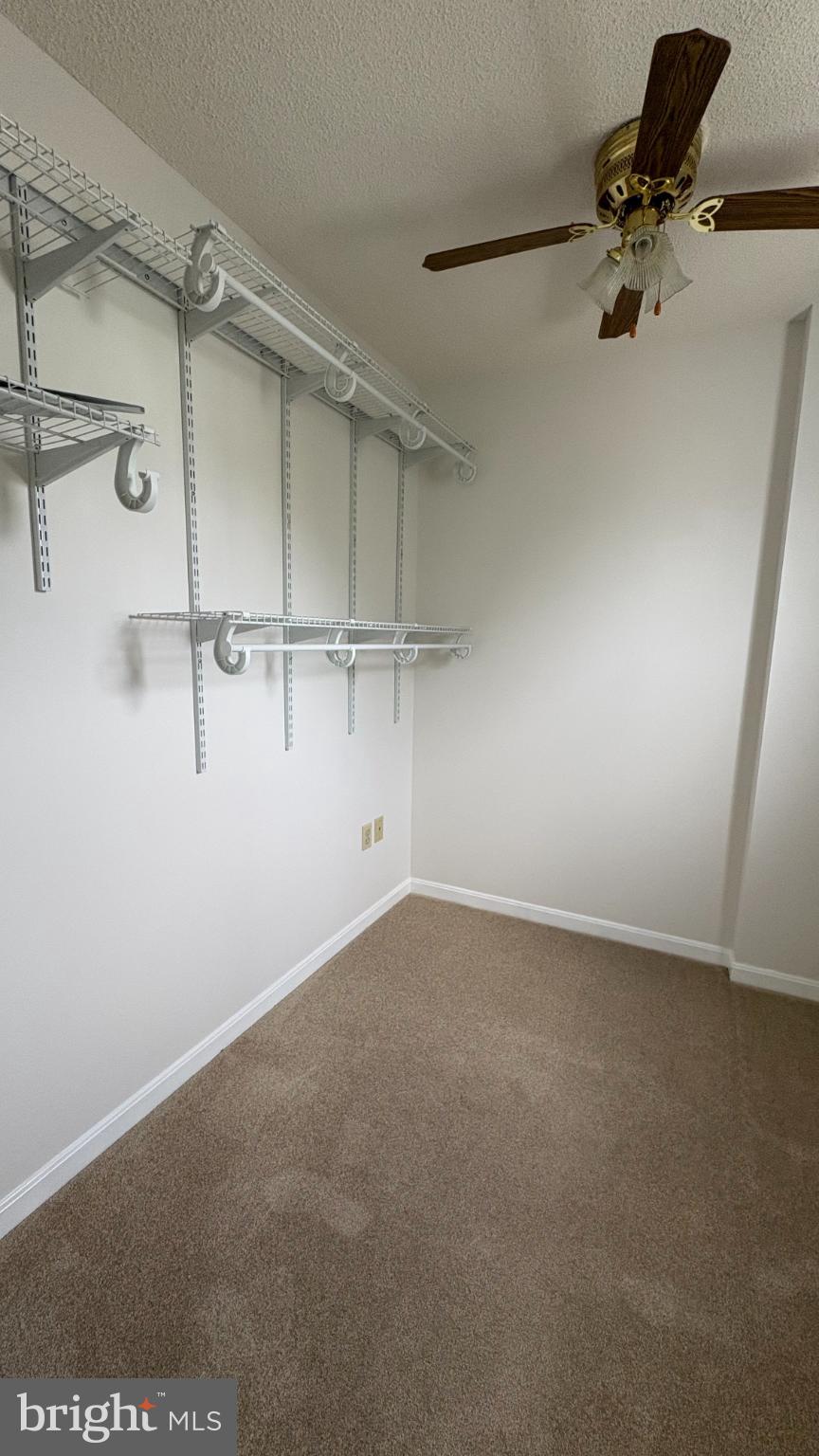 WOODSIDE ESTATES - Residential Lease