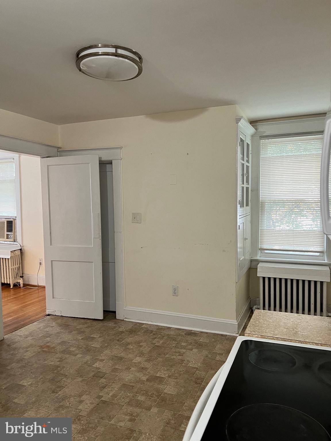 HOLLYWOOD - Residential Lease