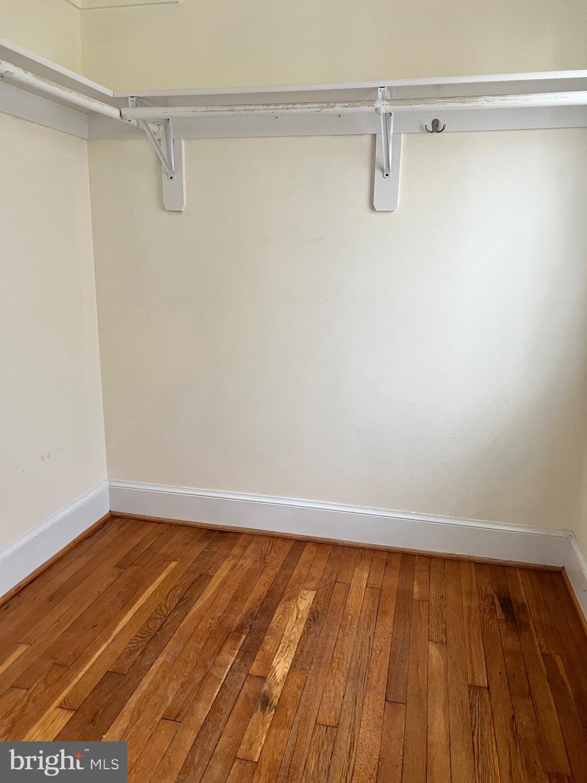 HOLLYWOOD - Residential Lease