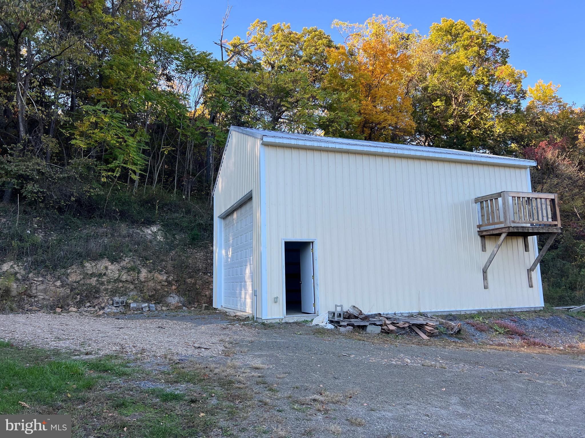 CARLA ACRES - Residential