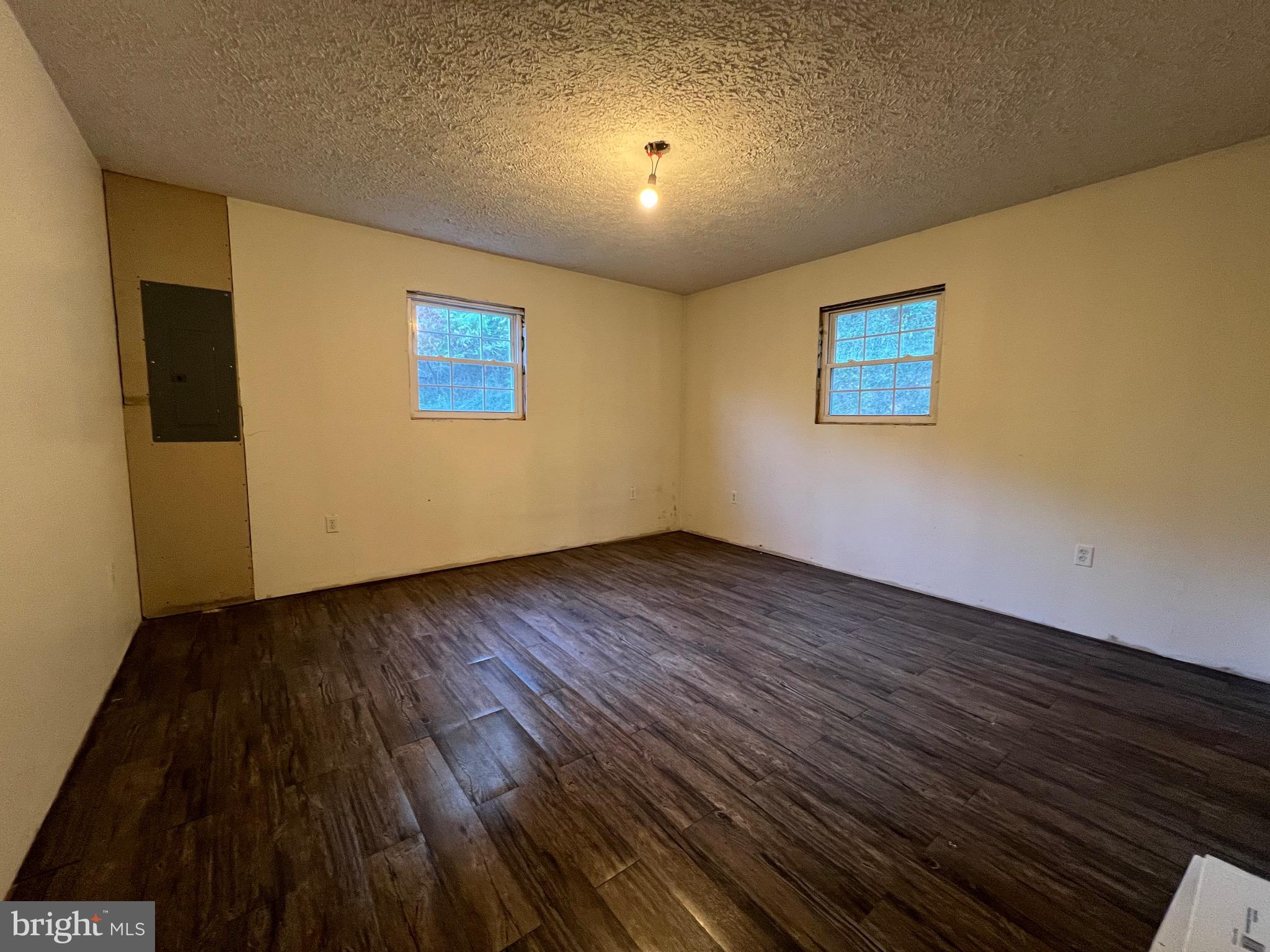 CARLA ACRES - Residential