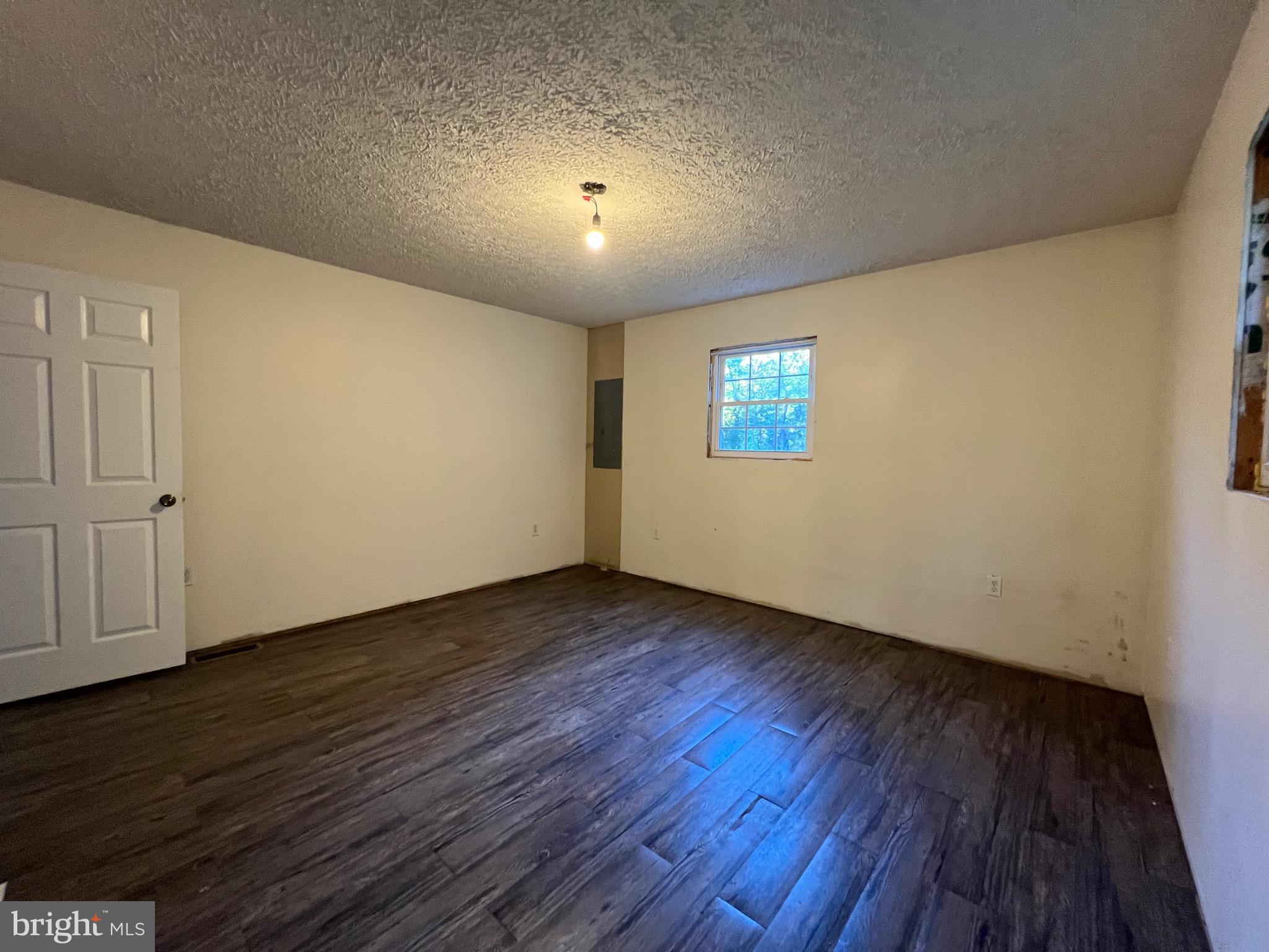 CARLA ACRES - Residential