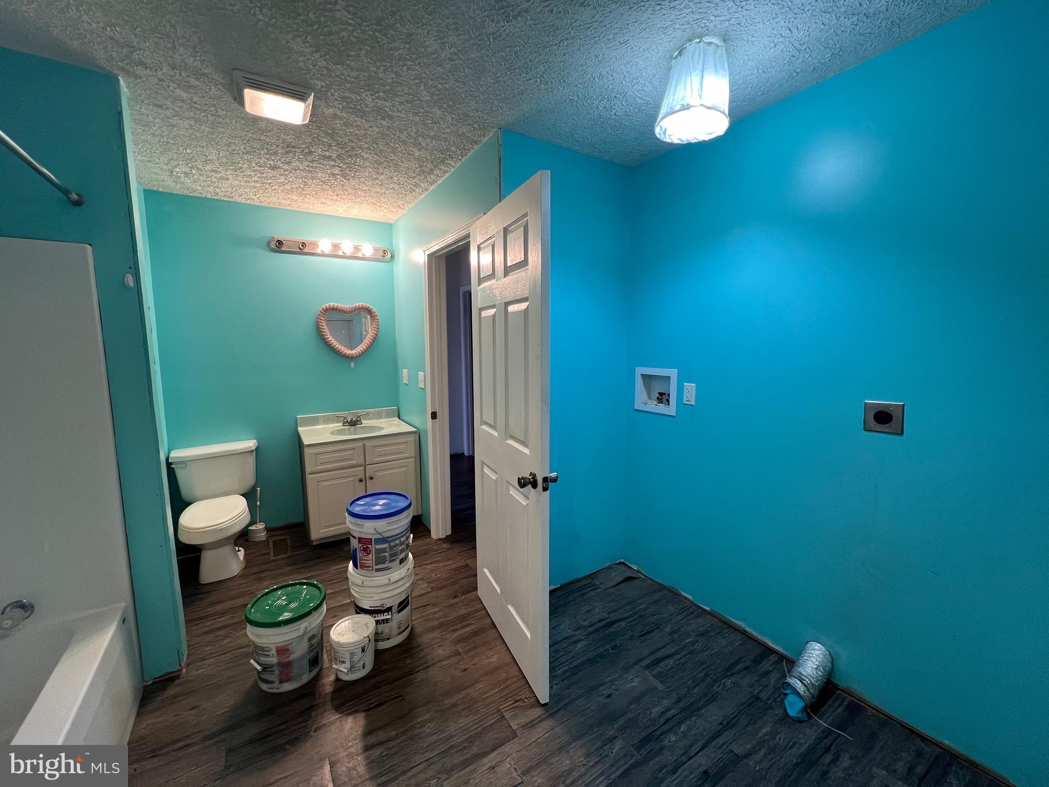 CARLA ACRES - Residential