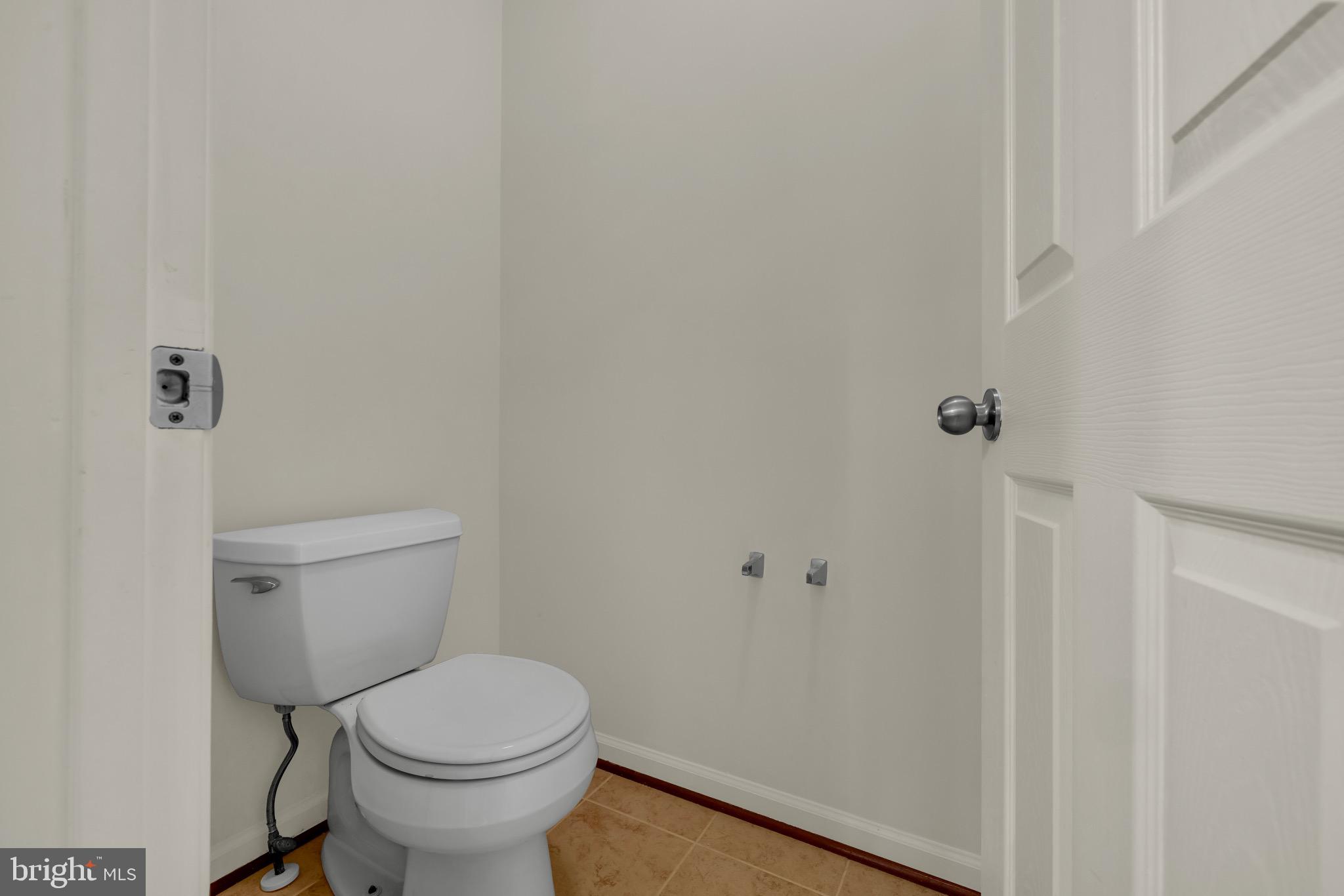 SUMMERFIELD AT MISSION PLACE - Residential Lease