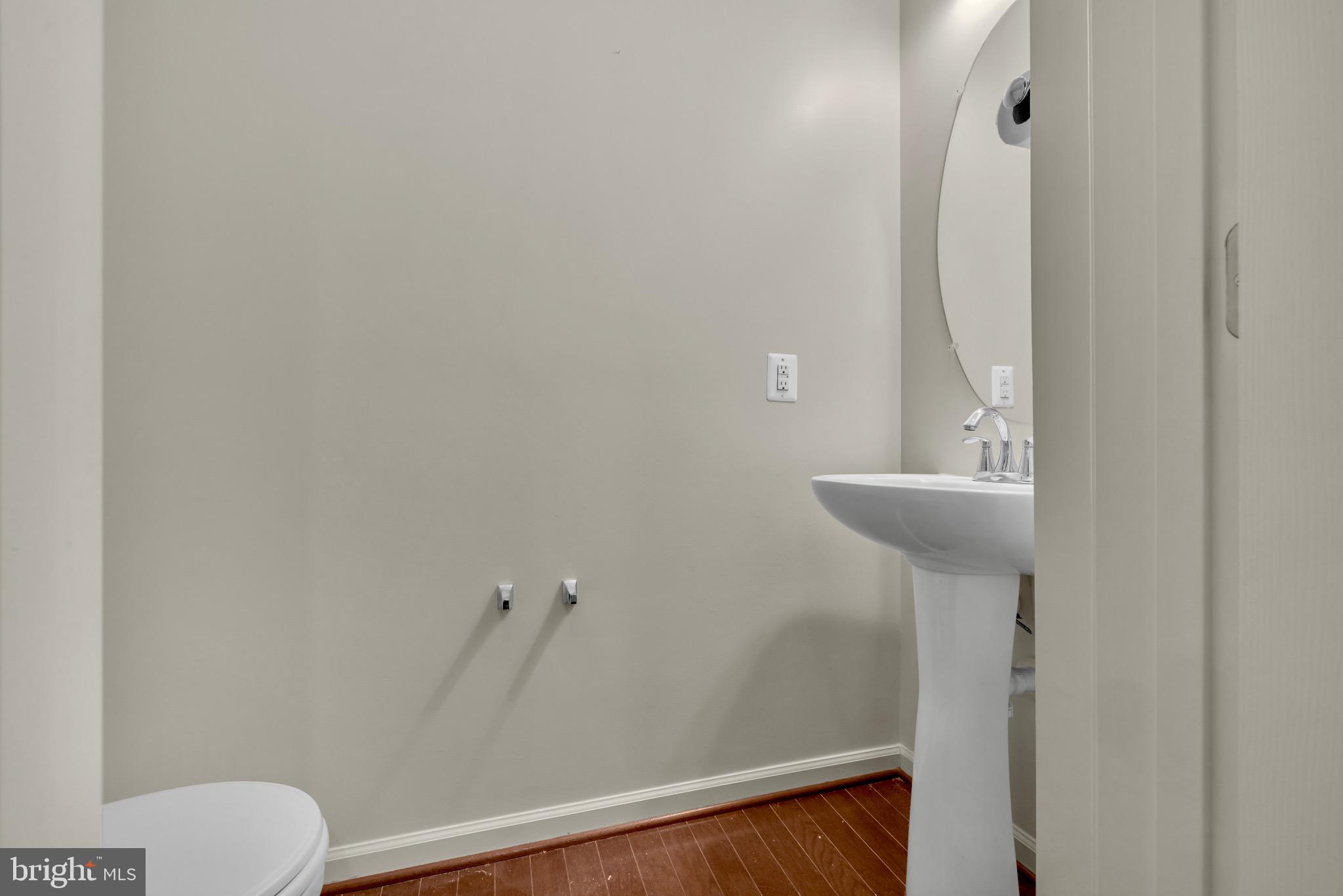 SUMMERFIELD AT MISSION PLACE - Residential Lease