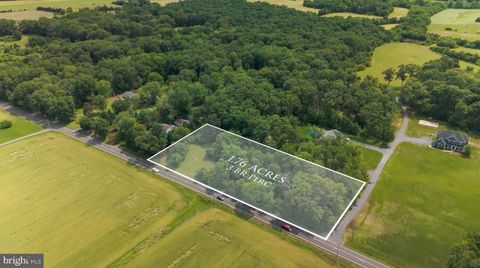 Vacant Land For Sale - 9960 Meetze Road<br/> MIDLAND, VA 22728