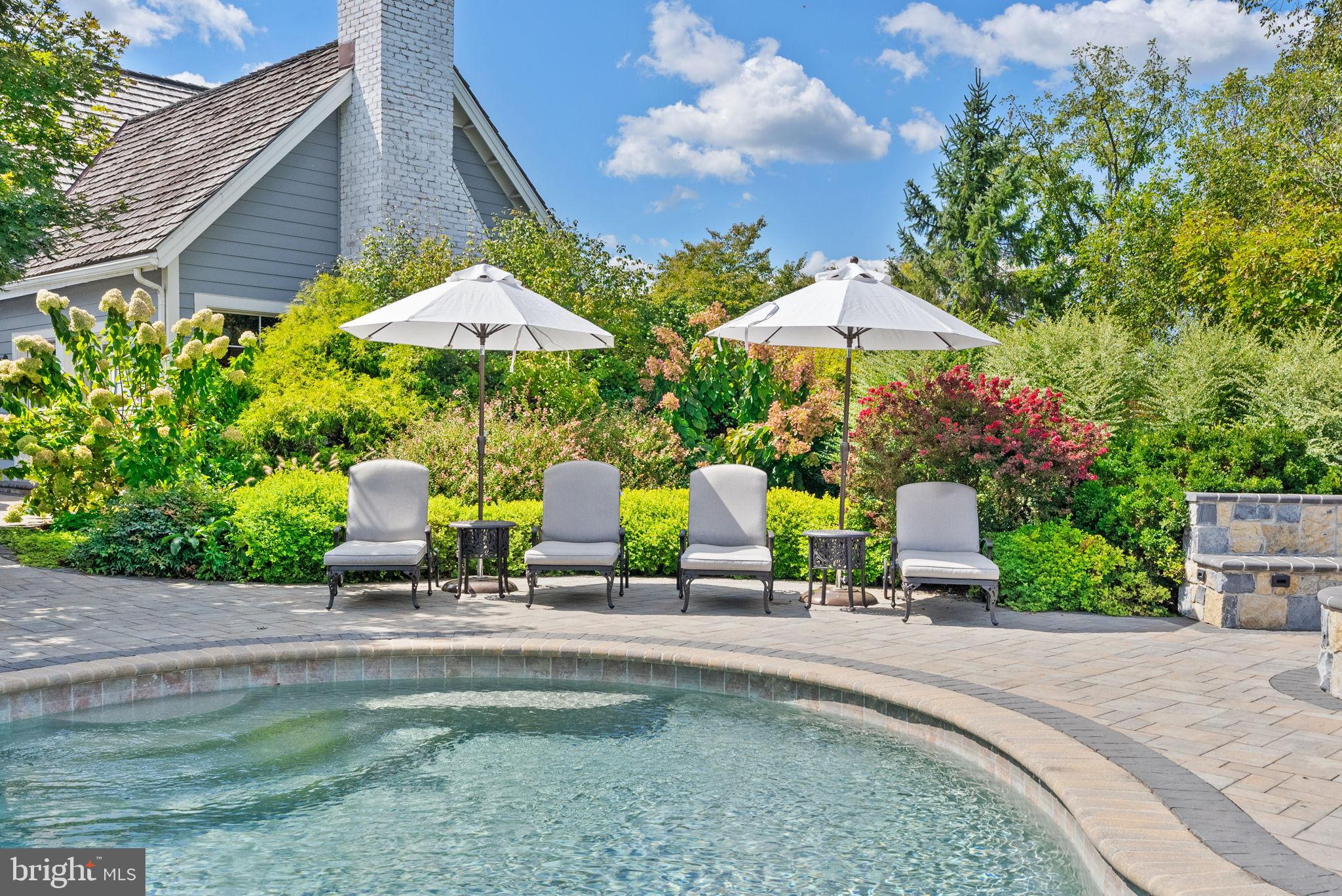 ATOKA CHASE - Residential