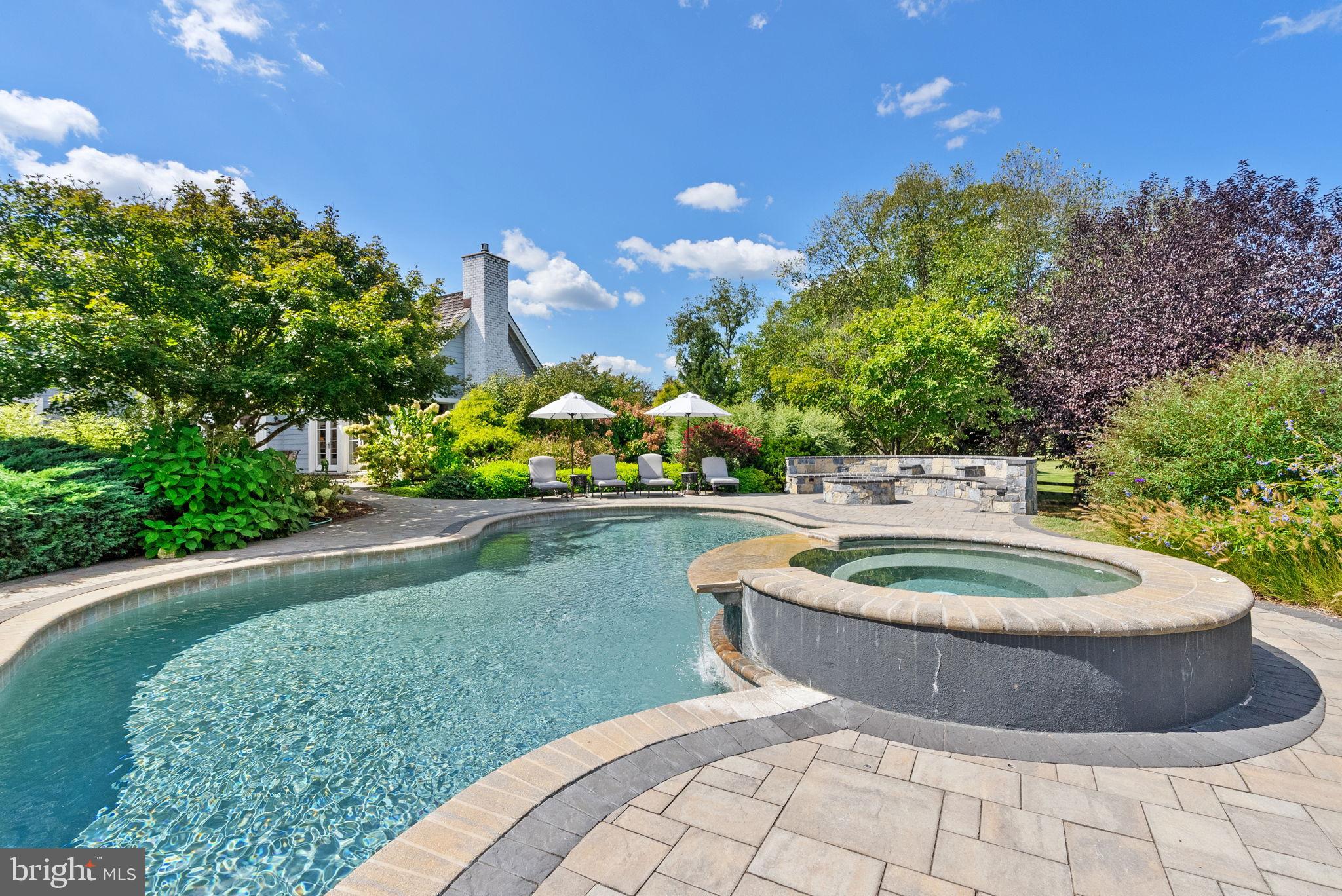 ATOKA CHASE - Residential