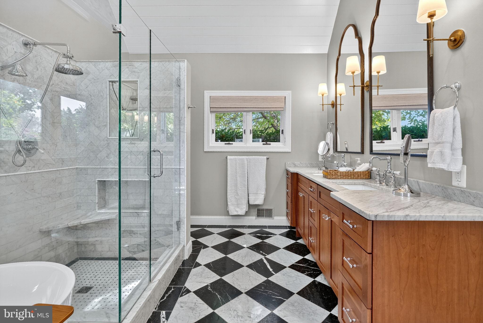 ATOKA CHASE - Residential