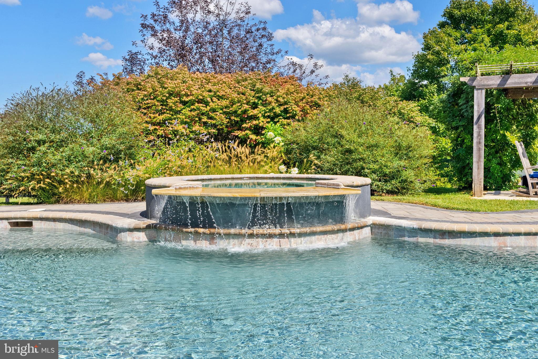 ATOKA CHASE - Residential