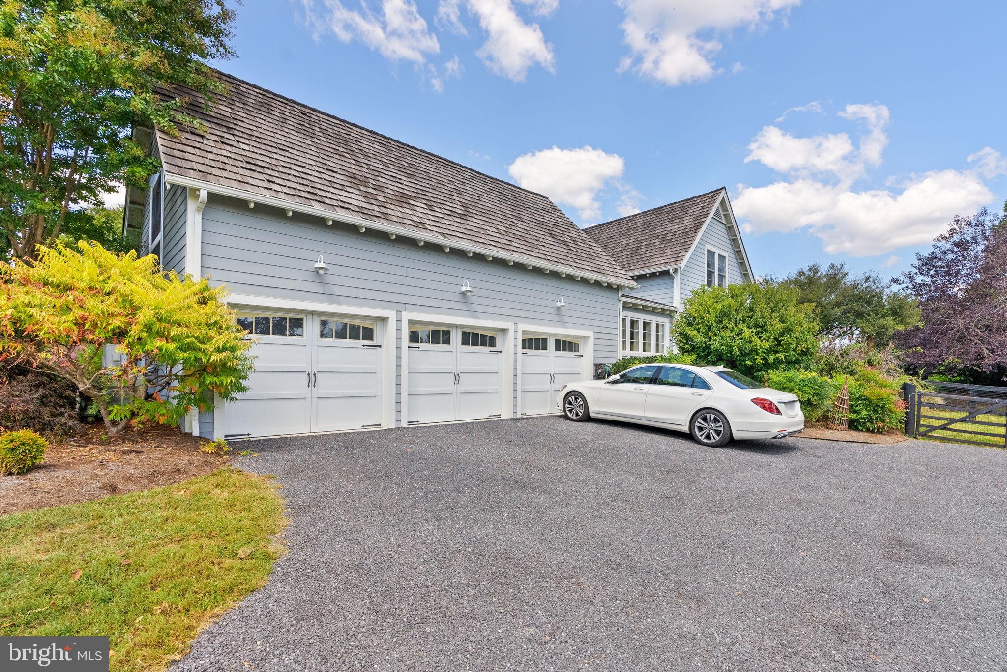 ATOKA CHASE - Residential