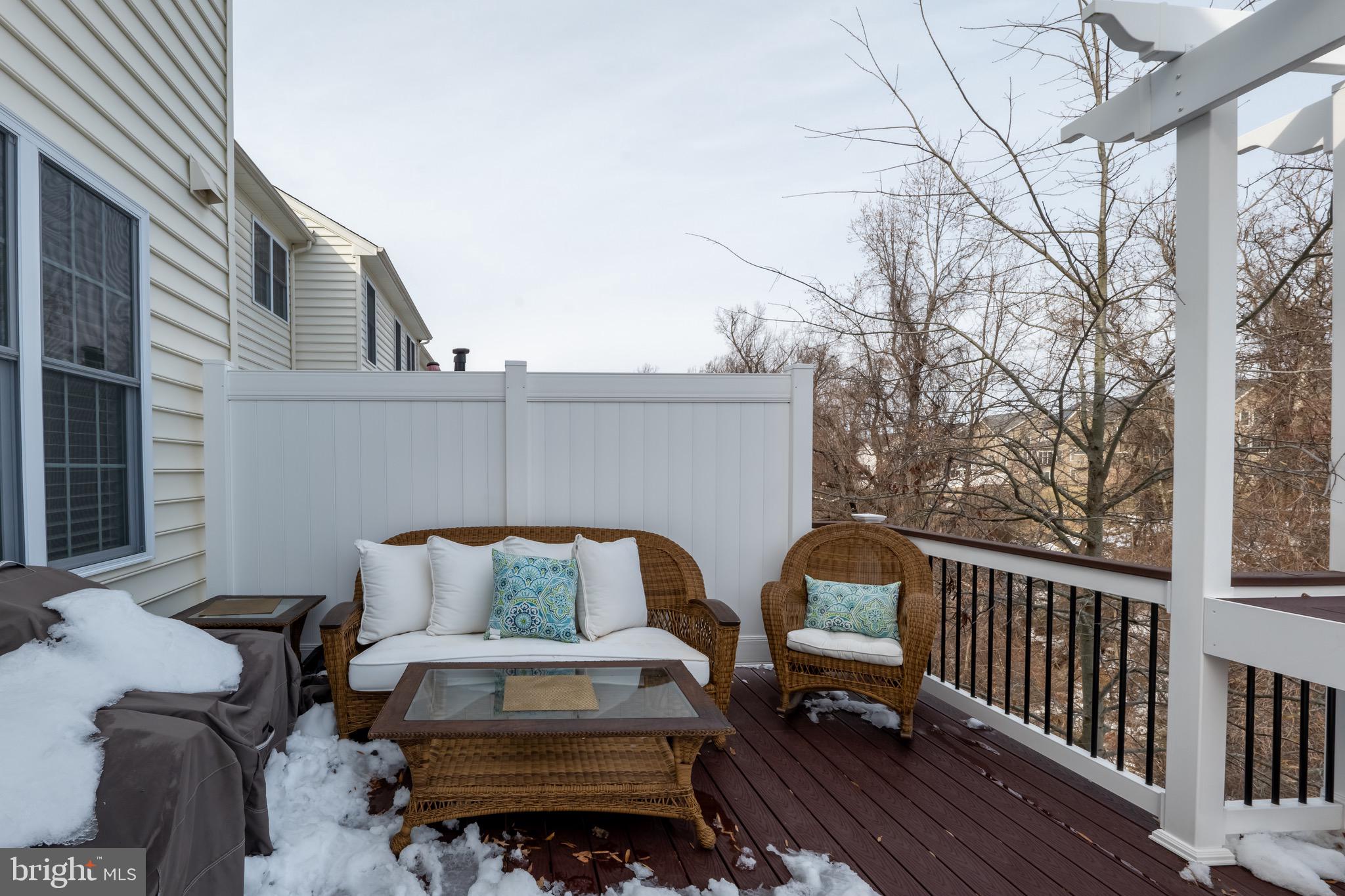 MARLBORO RIDGE - Residential