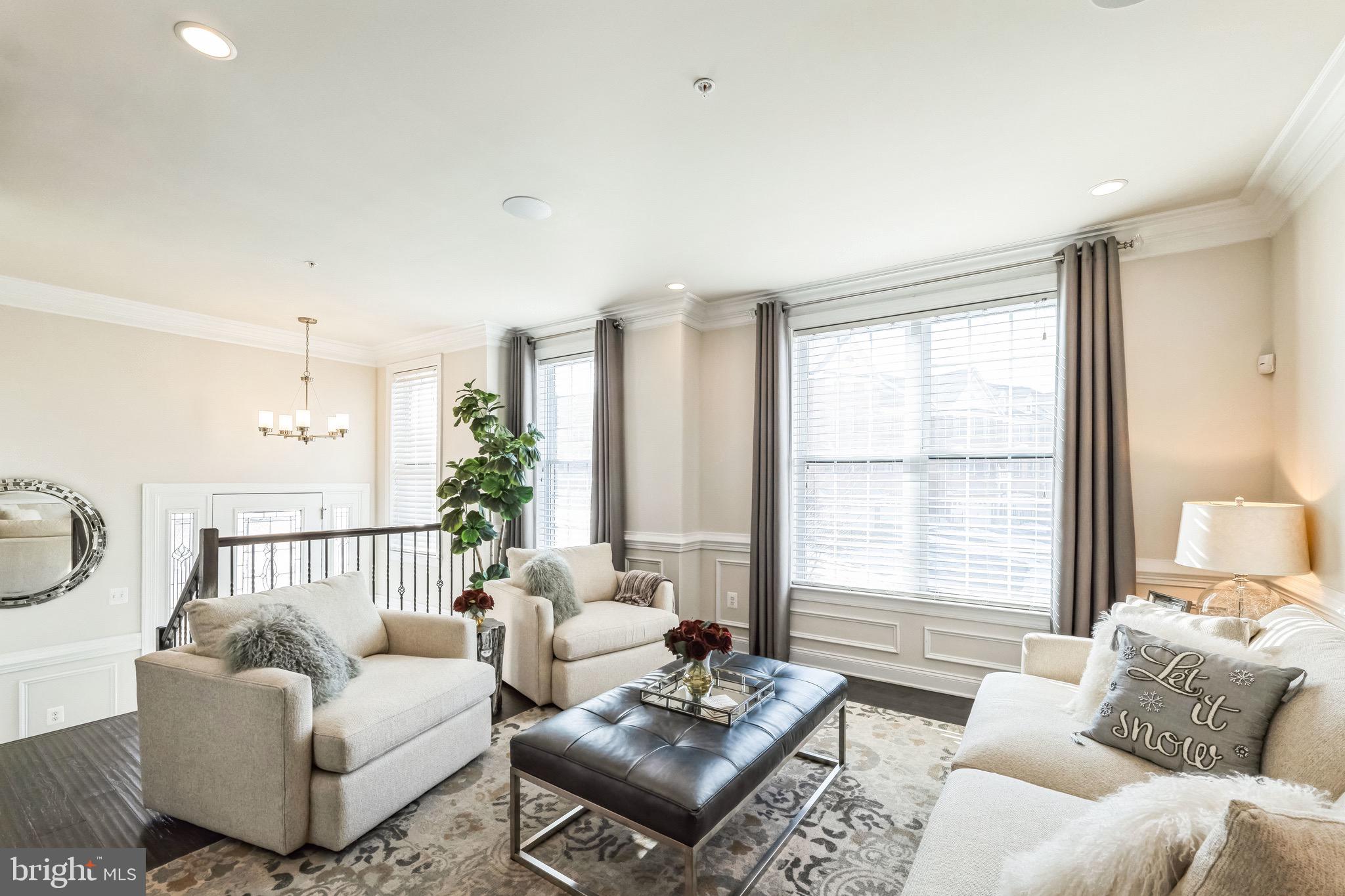 MARLBORO RIDGE - Residential