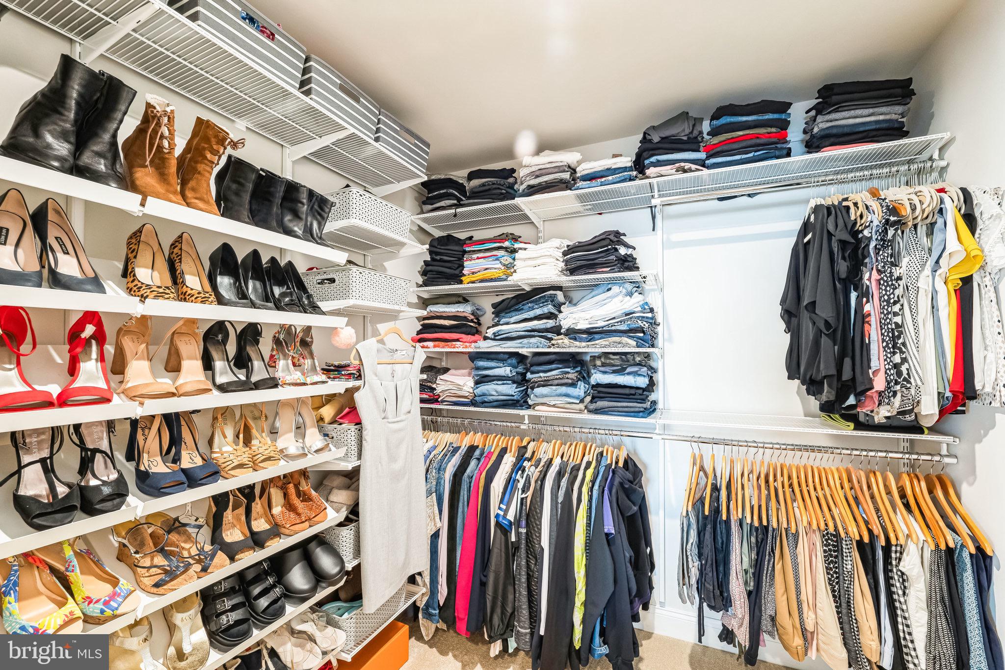 MARLBORO RIDGE - Residential