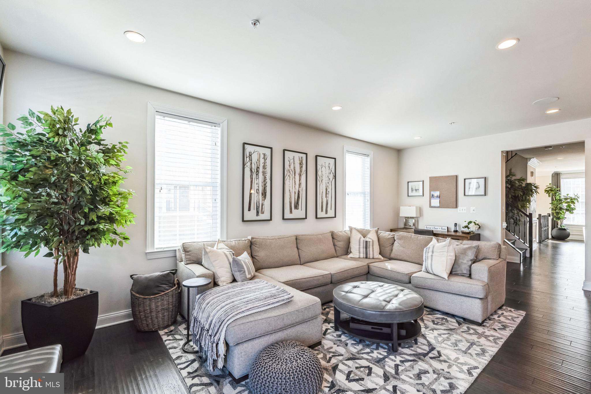 MARLBORO RIDGE - Residential