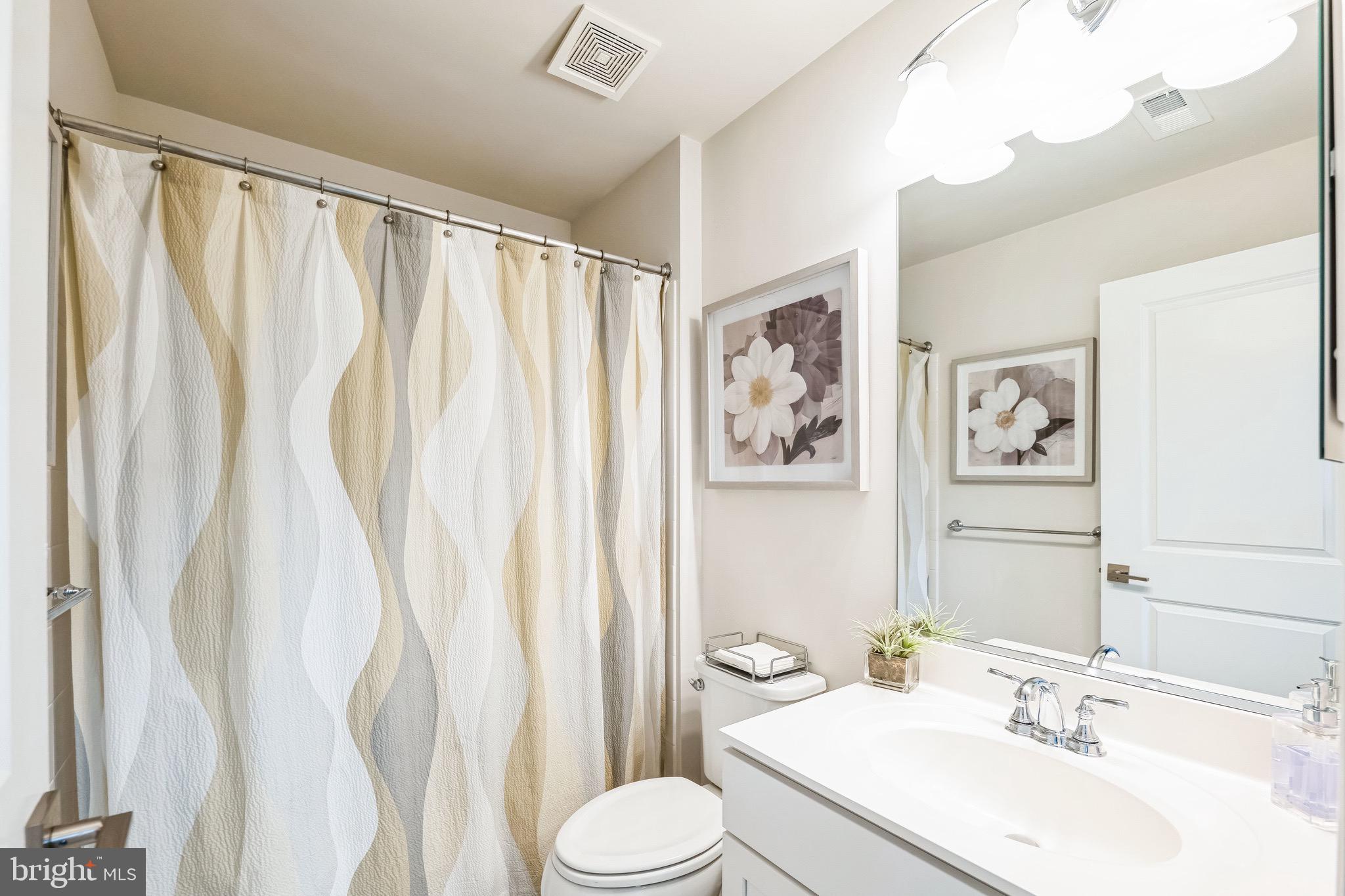 MARLBORO RIDGE - Residential