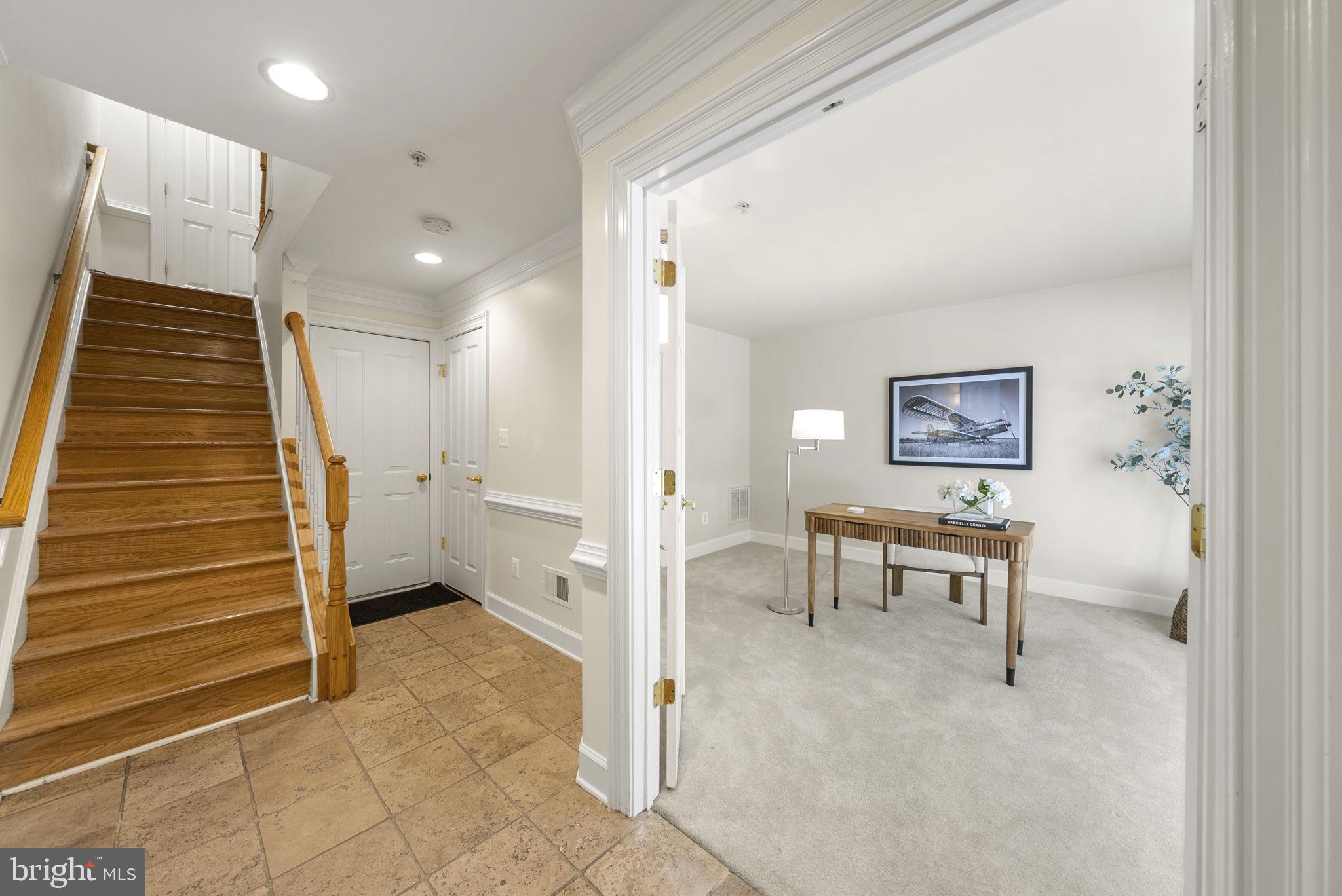 OLD TOWN ALEXANDRIA - Residential