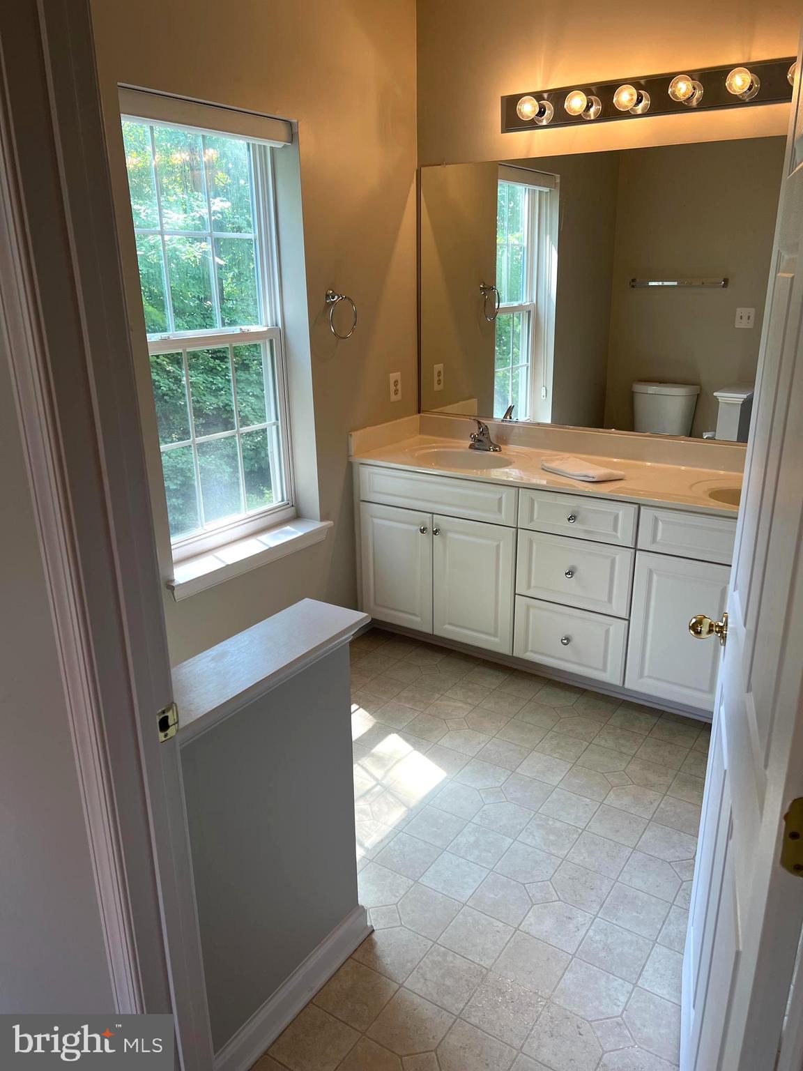 HOPEWELL POINTE - Residential