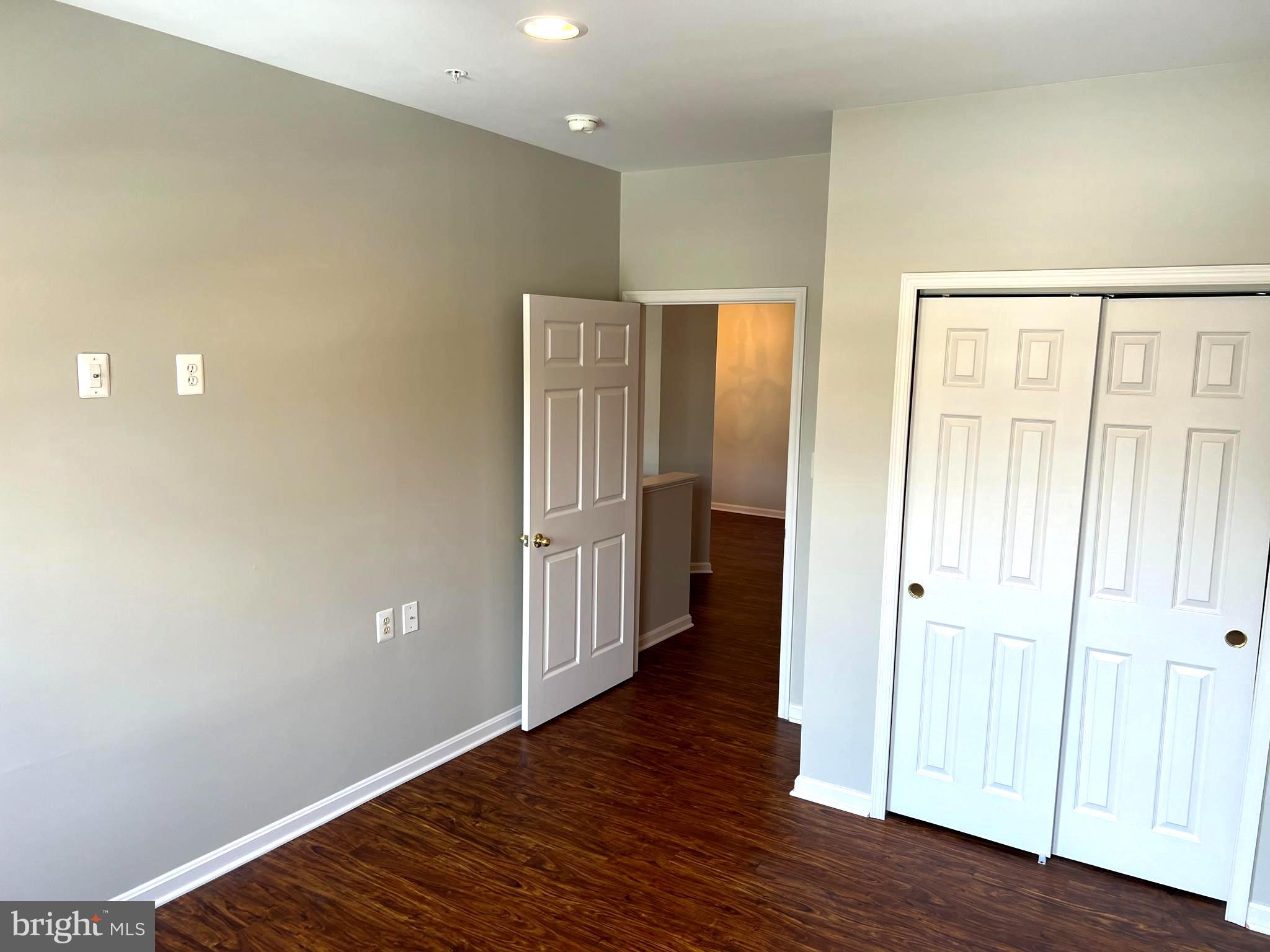 HOPEWELL POINTE - Residential