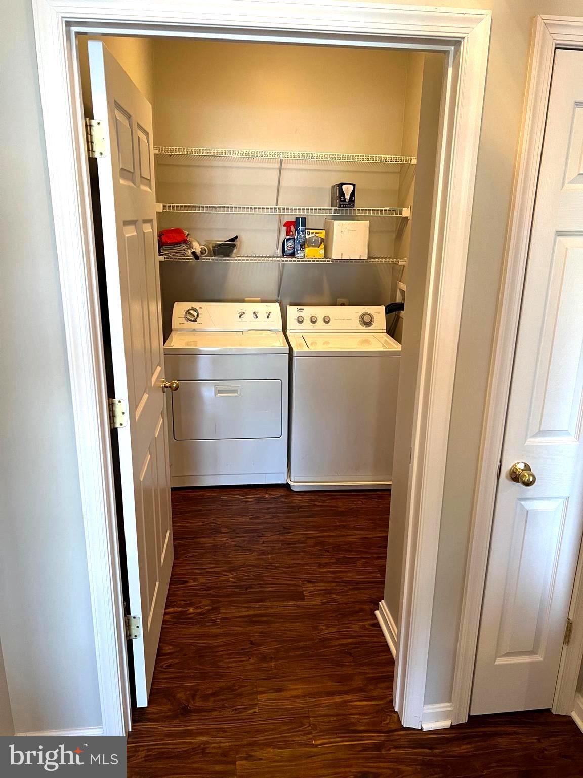 HOPEWELL POINTE - Residential