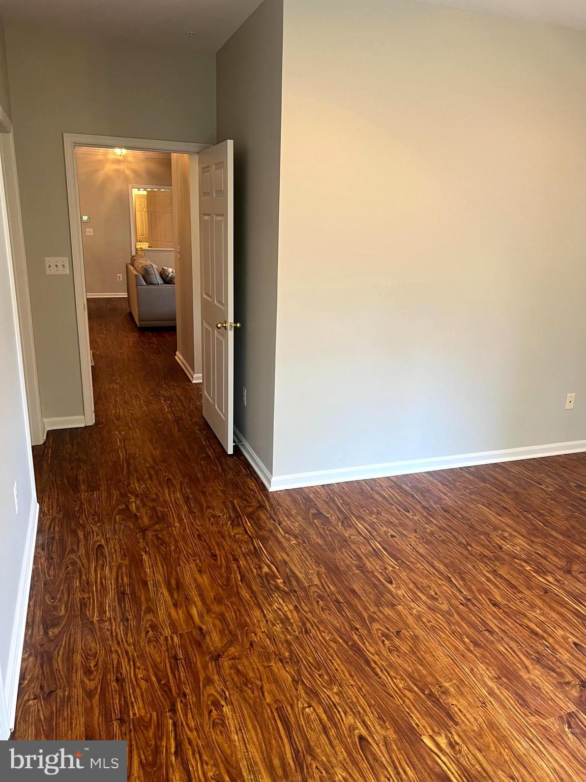 HOPEWELL POINTE - Residential