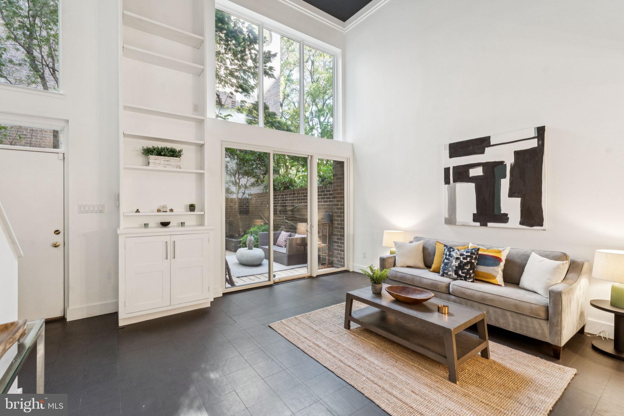 15 SAINT JAMES COURT 7