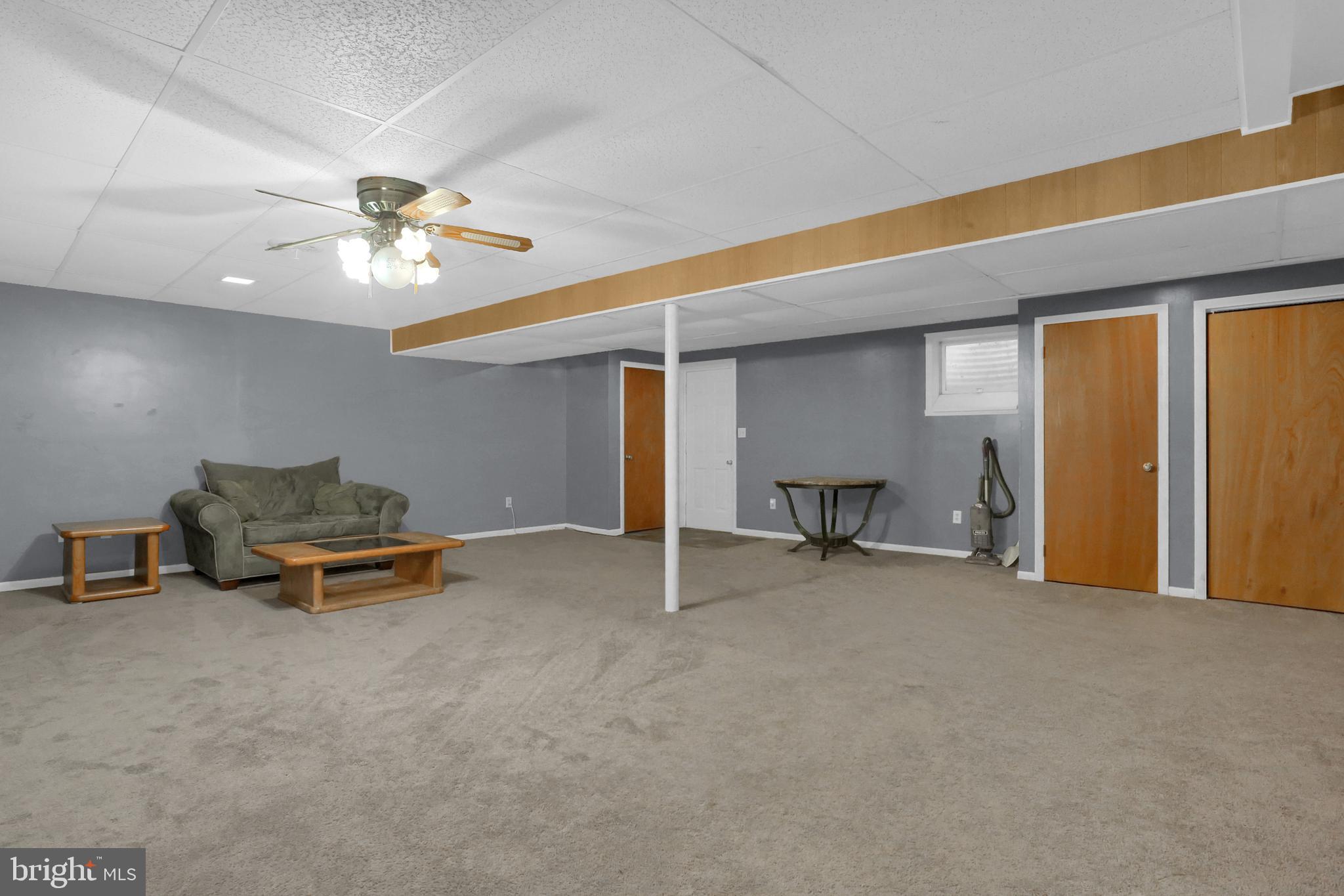 LAUREL HILLS - Residential