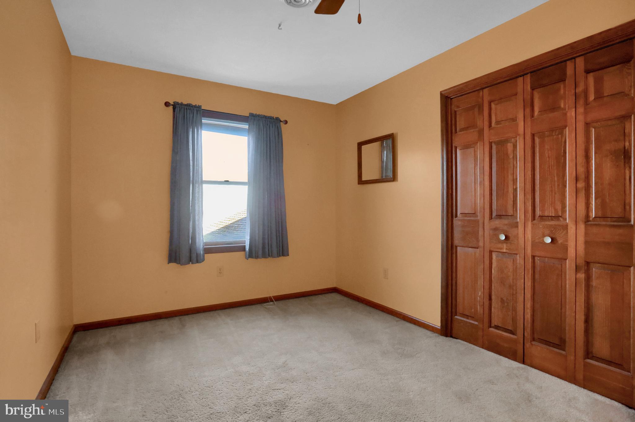 LAUREL HILLS - Residential