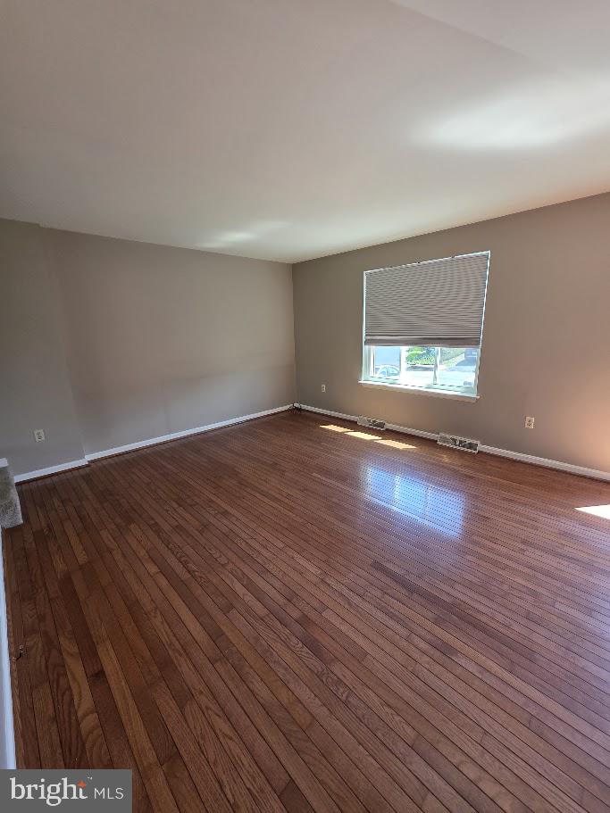 VALLEY GREEN - Residential